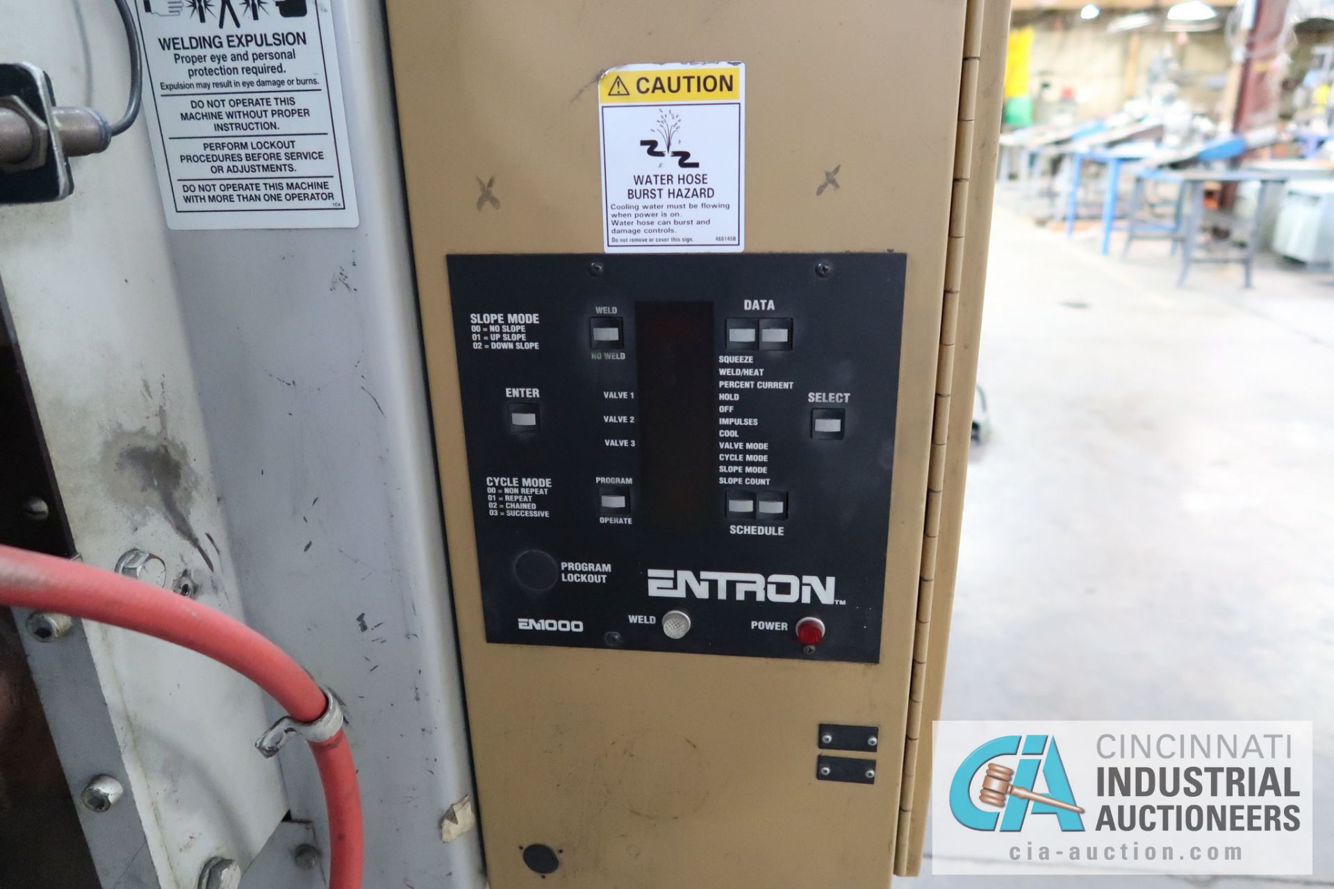 30 KVA TAYLOR-WINFIELD MODEL EBB3-8-30 SPOT WELDER; S/N 080041B, ENTRON EN1000 CONTROLS, FOOT - Image 6 of 8