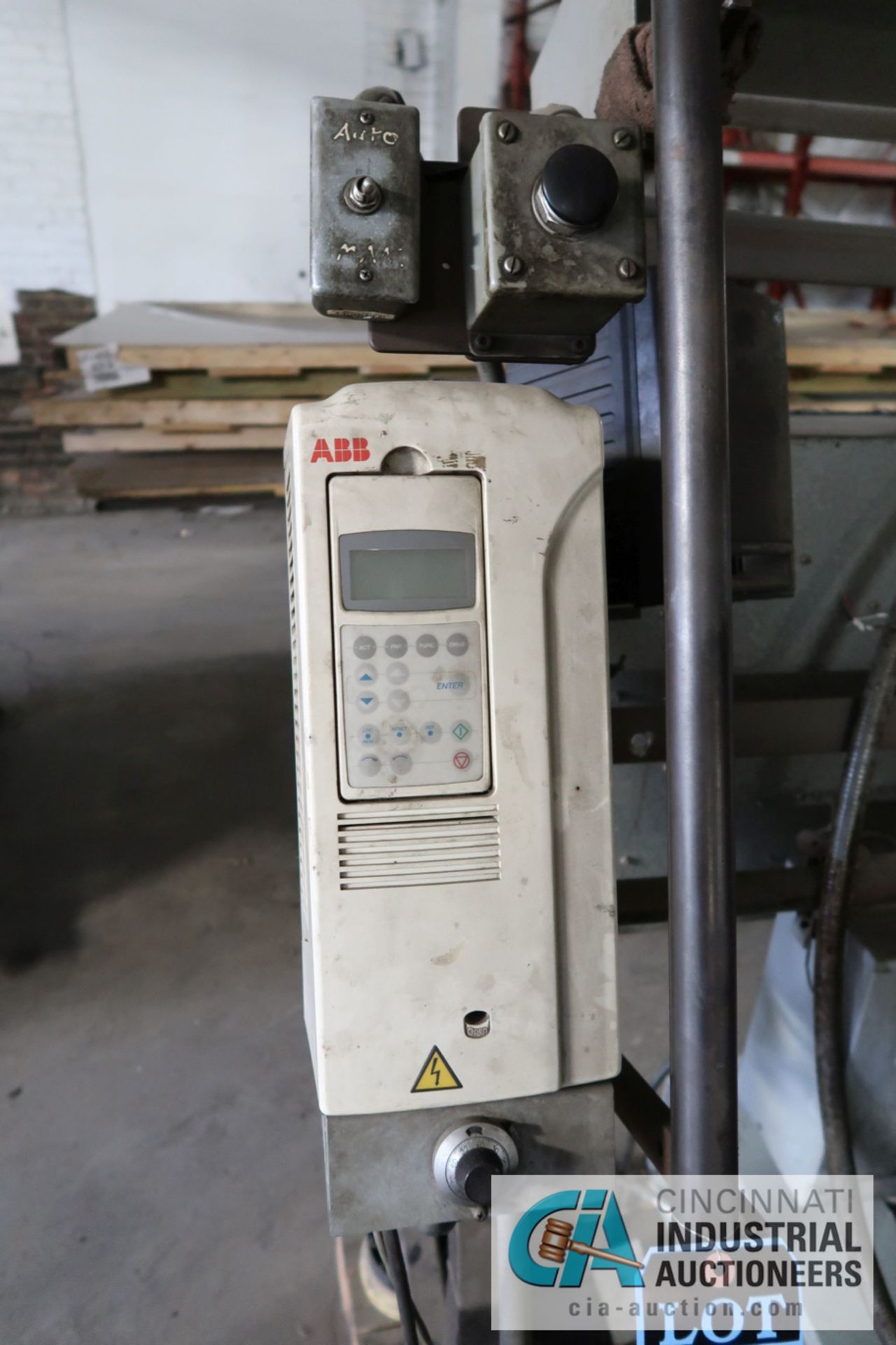 ABB CONTROL STAND CONTROLS BOTH 35 TON OBI PRESS AND ROLLFORMER **LOADING FEE DUE THE "ERRA" GRG - Image 2 of 4