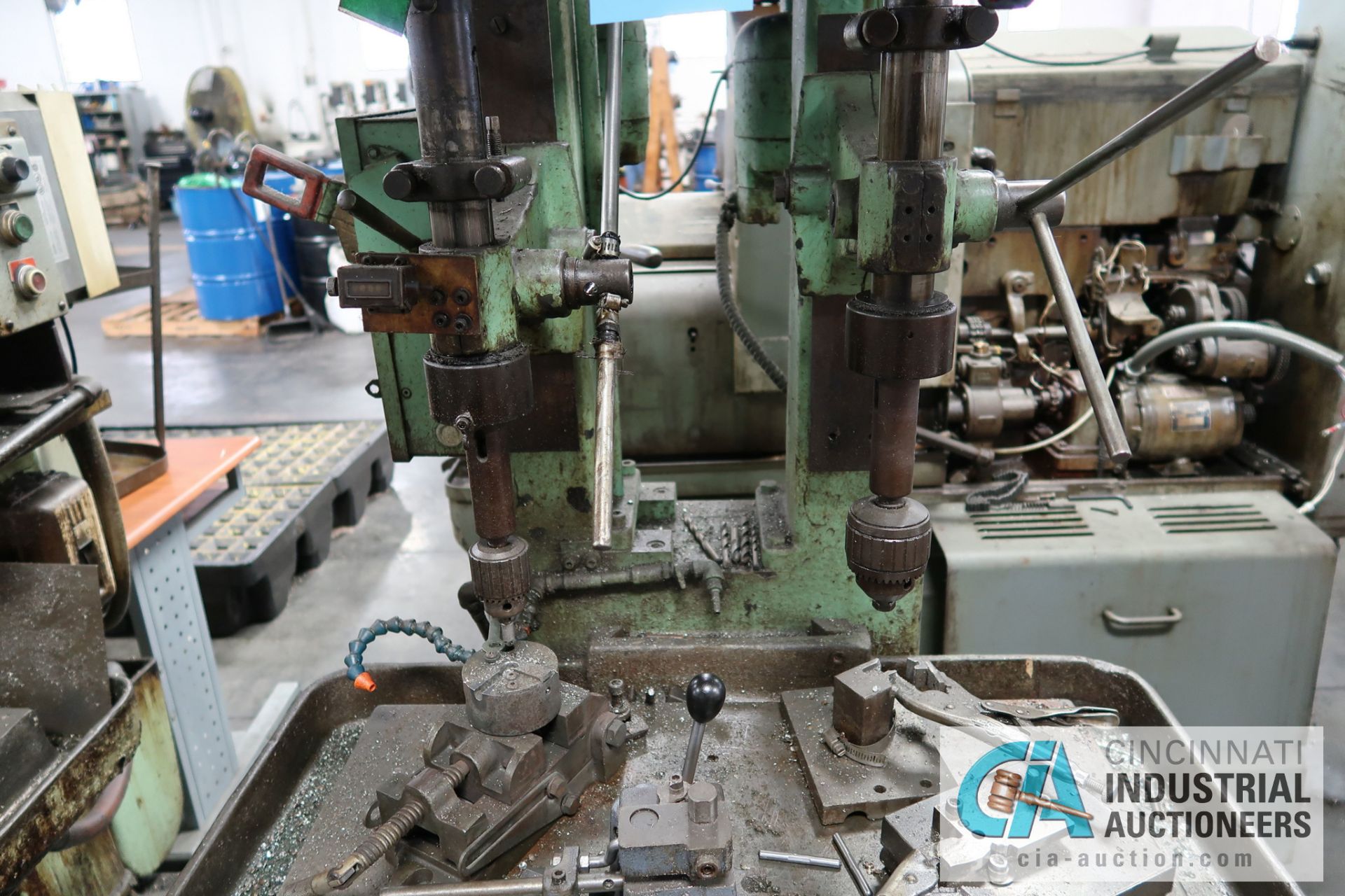15" ALLEN MODEL KH TWO-SPINDLE FLOOR PRODUCTION DRILL; S/N 18423A184, 14" X 26-1/2" DRILL TABLE ** - Image 4 of 6