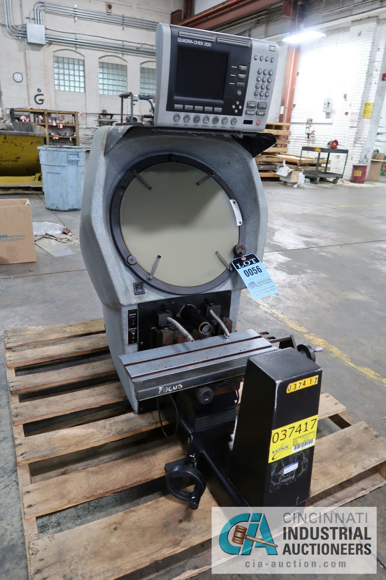 14" SCHEER-TUMICO MODEL 20-3500 OPTICAL COMPARATOR; S/N R041706, WITH QUADRA-CHEK III DRO **