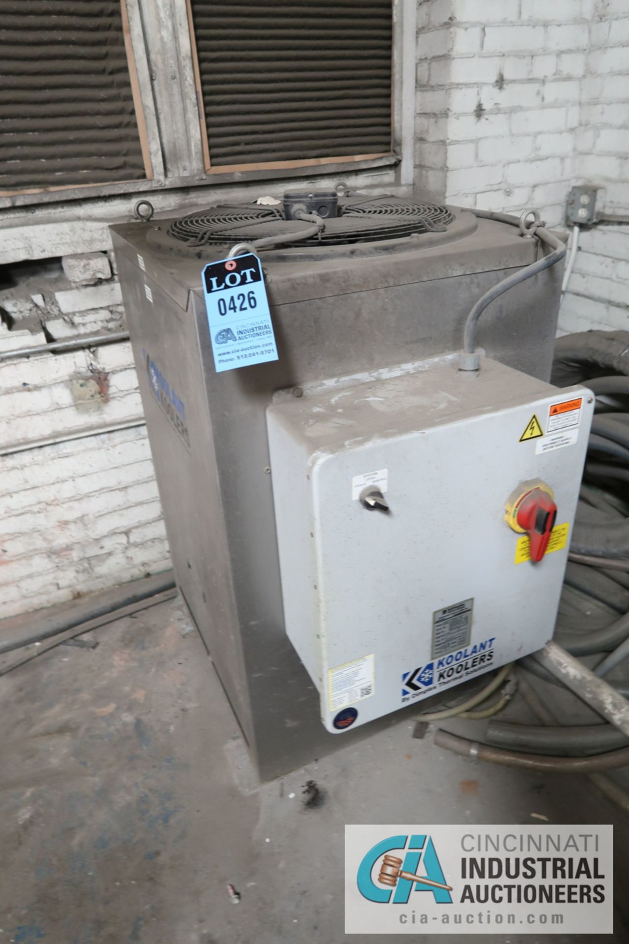 KOOLANT KOOLERS MODEL HAF2000-NF-L CHILLER; S/N W055644-001 **LOADING FEE DUE THE "ERRA" GRG