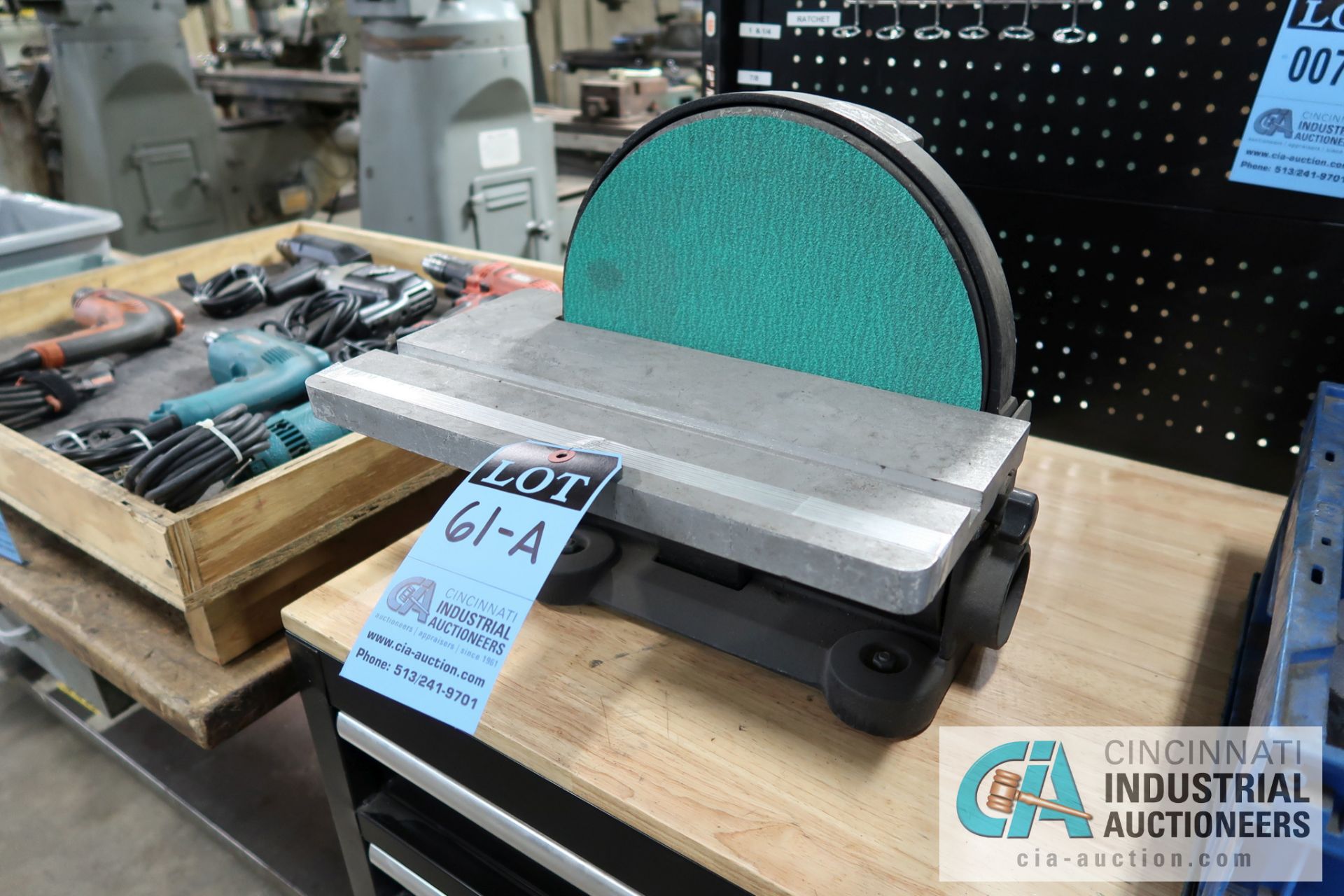 12" CENTRAL MACHINERY BENCH DISC SANDER