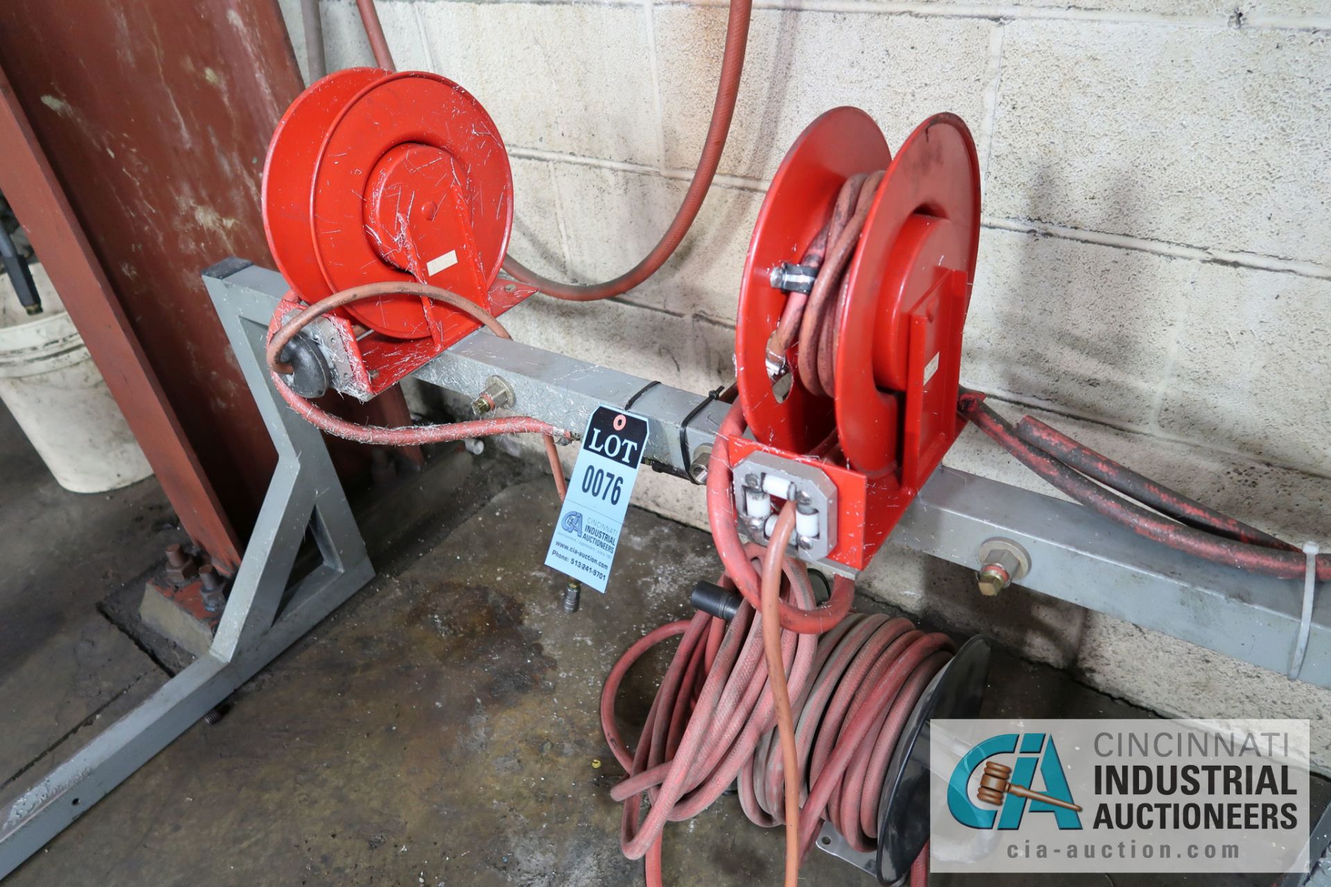 FRAME MOUNTED HOSE REELS - Image 2 of 2