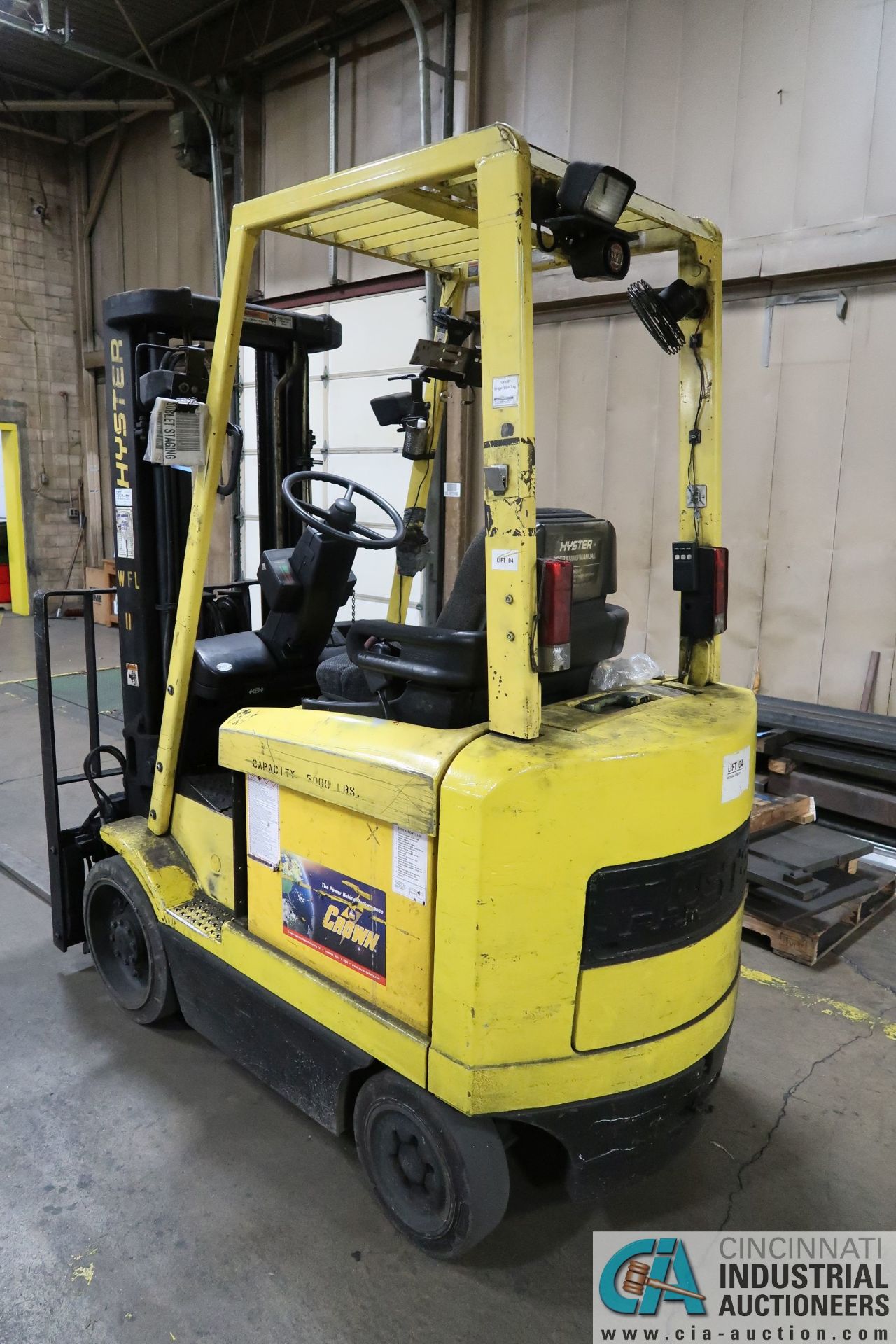 5,000 LB. CAPACITY HYSTER MODEL E50XM2-27, 36 VOLT ELECTRIC TWO-STAGE MAST, NO BATTERY CHAGER - Image 4 of 7