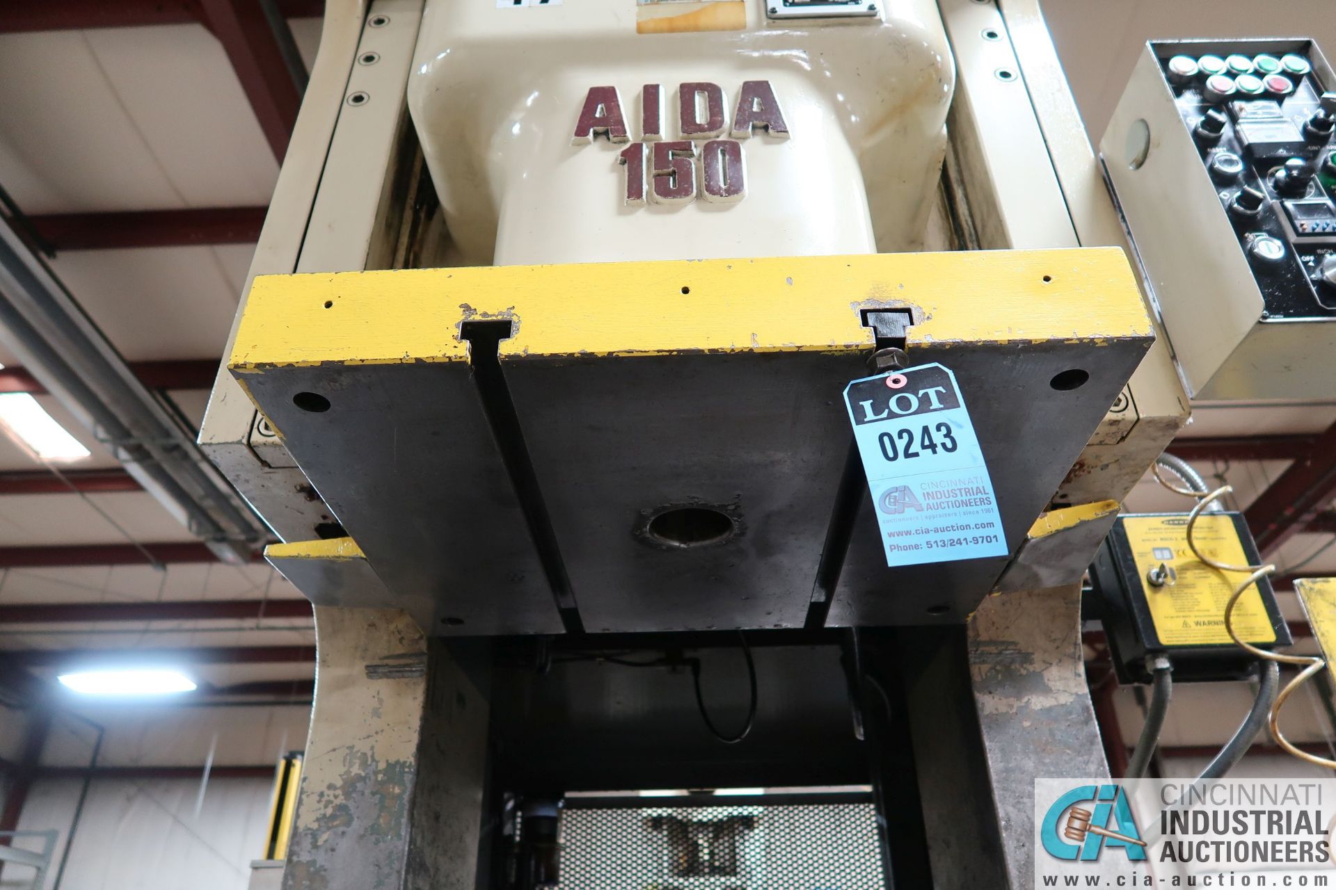 165 TON AIDA MODEL NC1-150 (2) SINGLE CRANK GAP FRAME PRESS; S/N 10215-8294 - Image 12 of 19