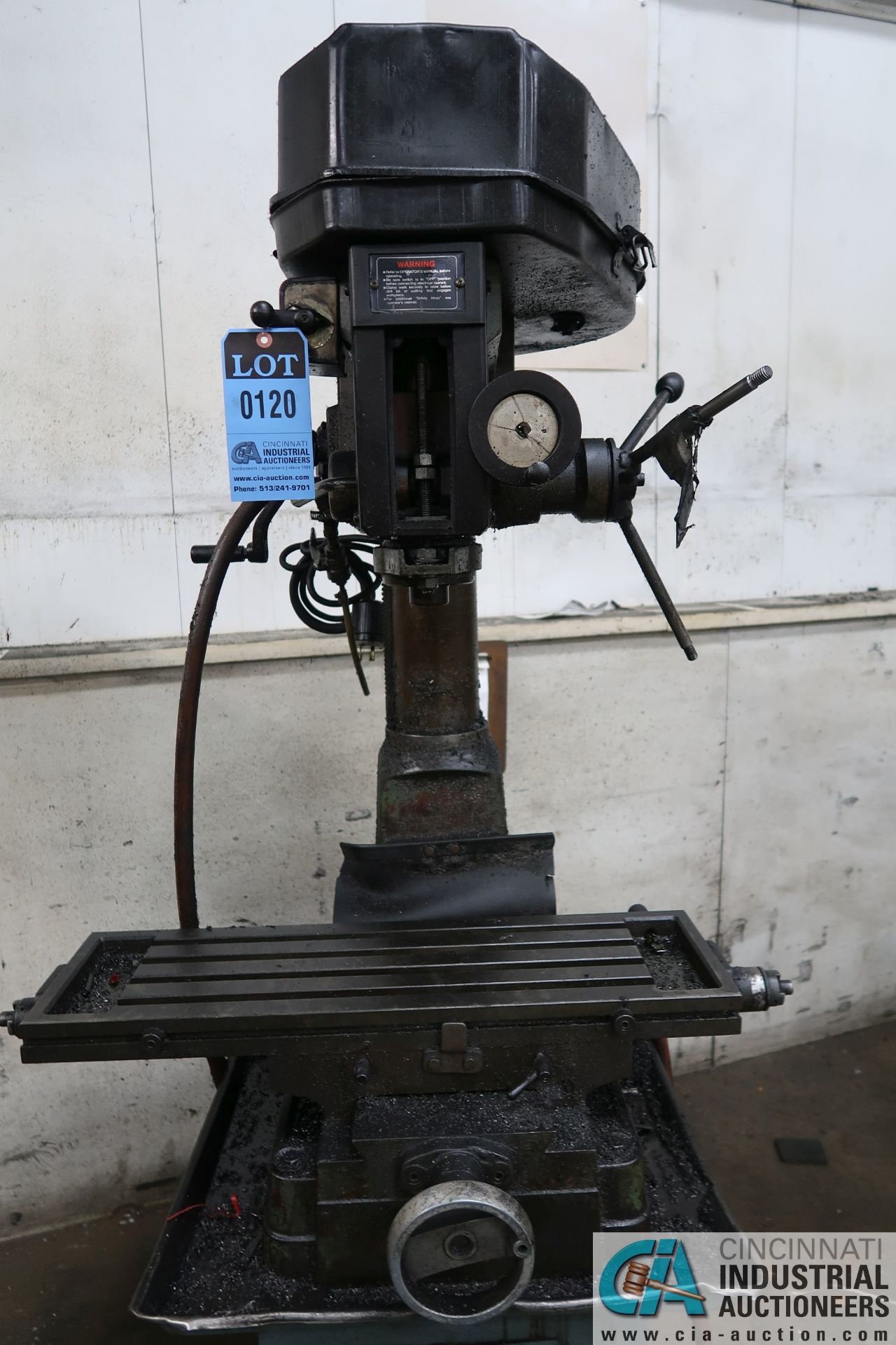 2 HP MFG UNKNOWN 12-SPEED VERTICAL MILLING MACHINE; S/N VD110734, 8" X 29" TABLE, 125-2,500 - Image 5 of 7