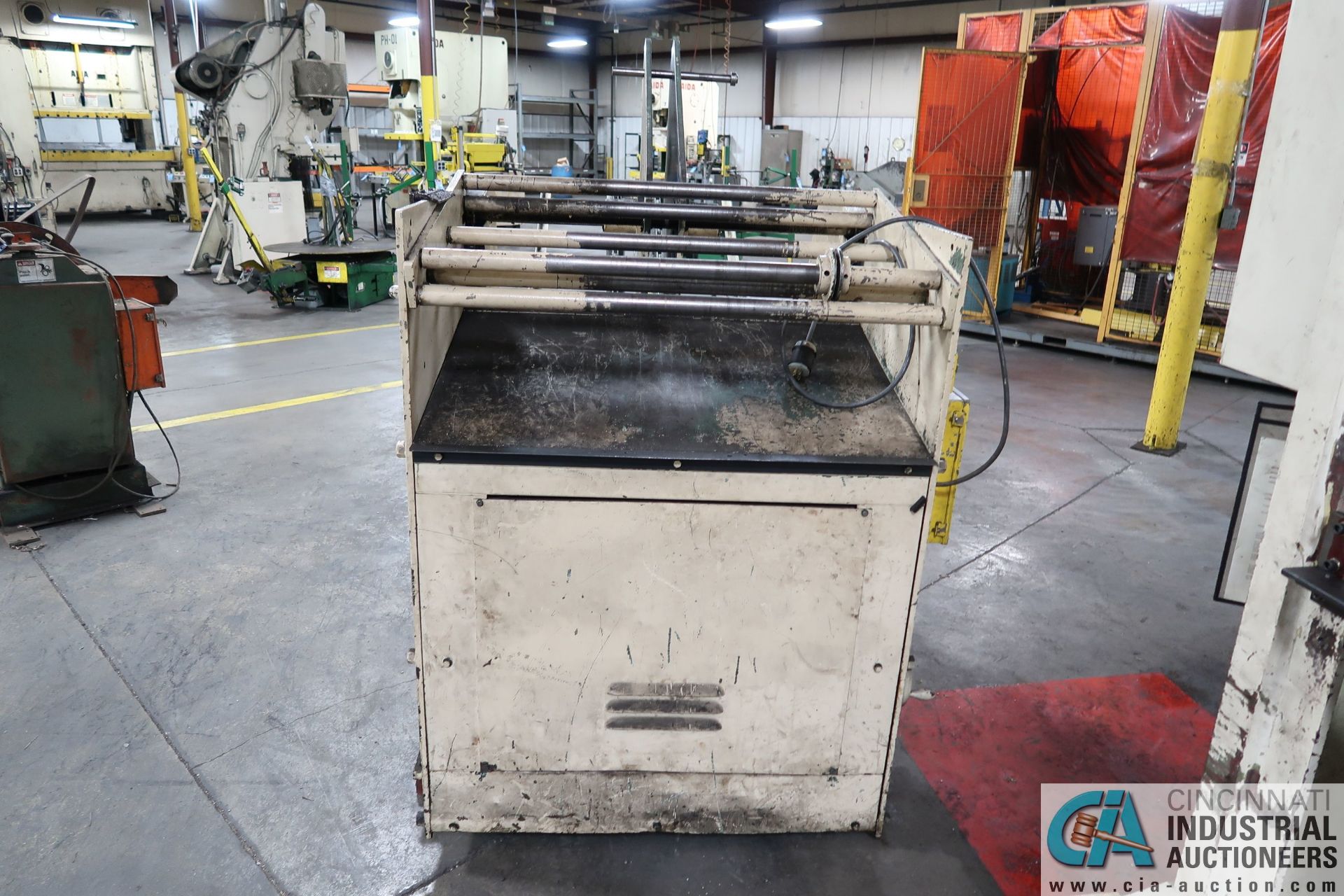 4,000 LB. CAPACITY ROWE MODEL 4020-J6 COIL CRADLE; S/N 18286, 60" OD MAX - Image 7 of 8