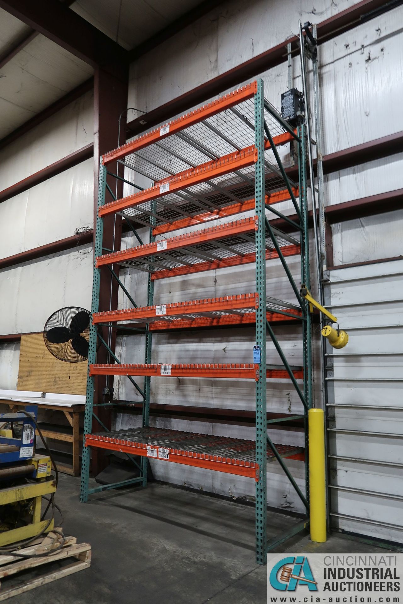 SECTIONS 96" X 42" X 180" ADJUSTABLE BEAM PALLET RACK