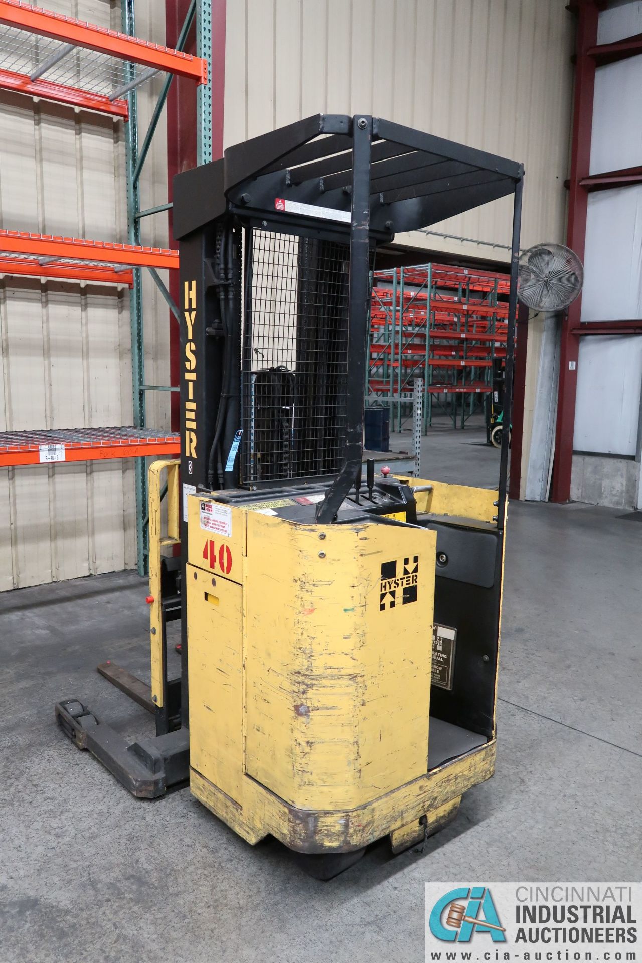 4,000 LB. HYSTER MODEL N4035 STAND-UP 36 VOLT ELECTRIC THREE-STAGE MAST, NO BATTERY CHARGER - Image 2 of 8