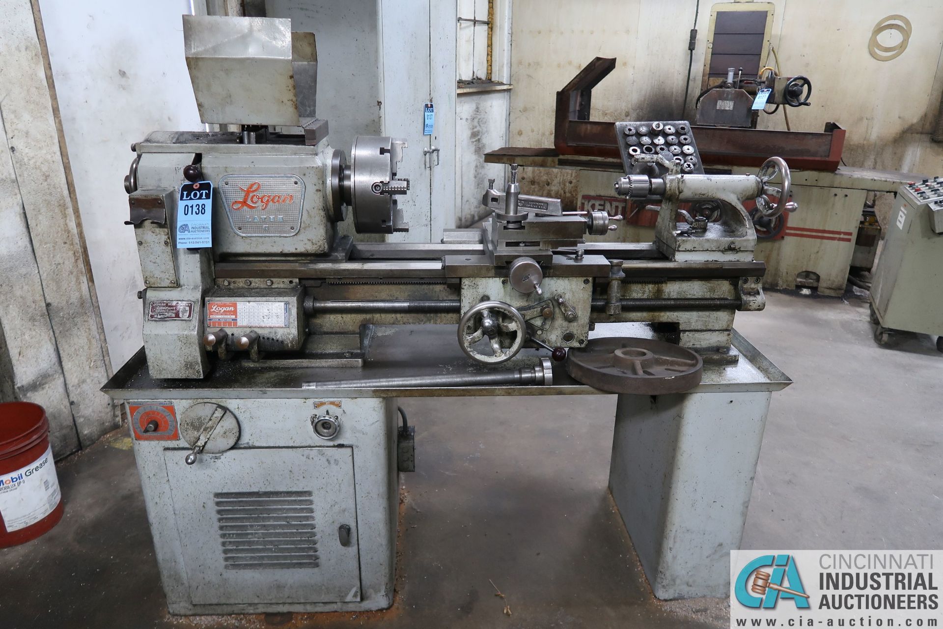 13" X 30" LOGAN MODEL 651OH GEARED HEAD ENGINE LATHE; S/N 81569, 10" FOUR-JAW CHUCK, 1-1/2" THRU - Image 7 of 9