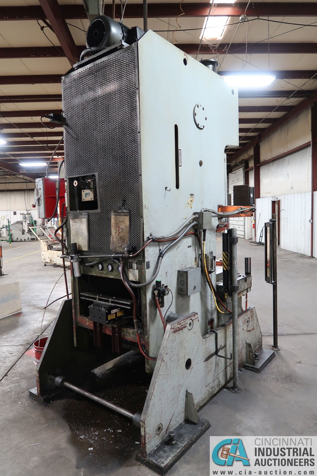 121 TON STAMTEC MODEL G1-110 SINGLE CRANK OBI PRESS; S/N G1-1101-001, 8" STROKE - Image 3 of 20