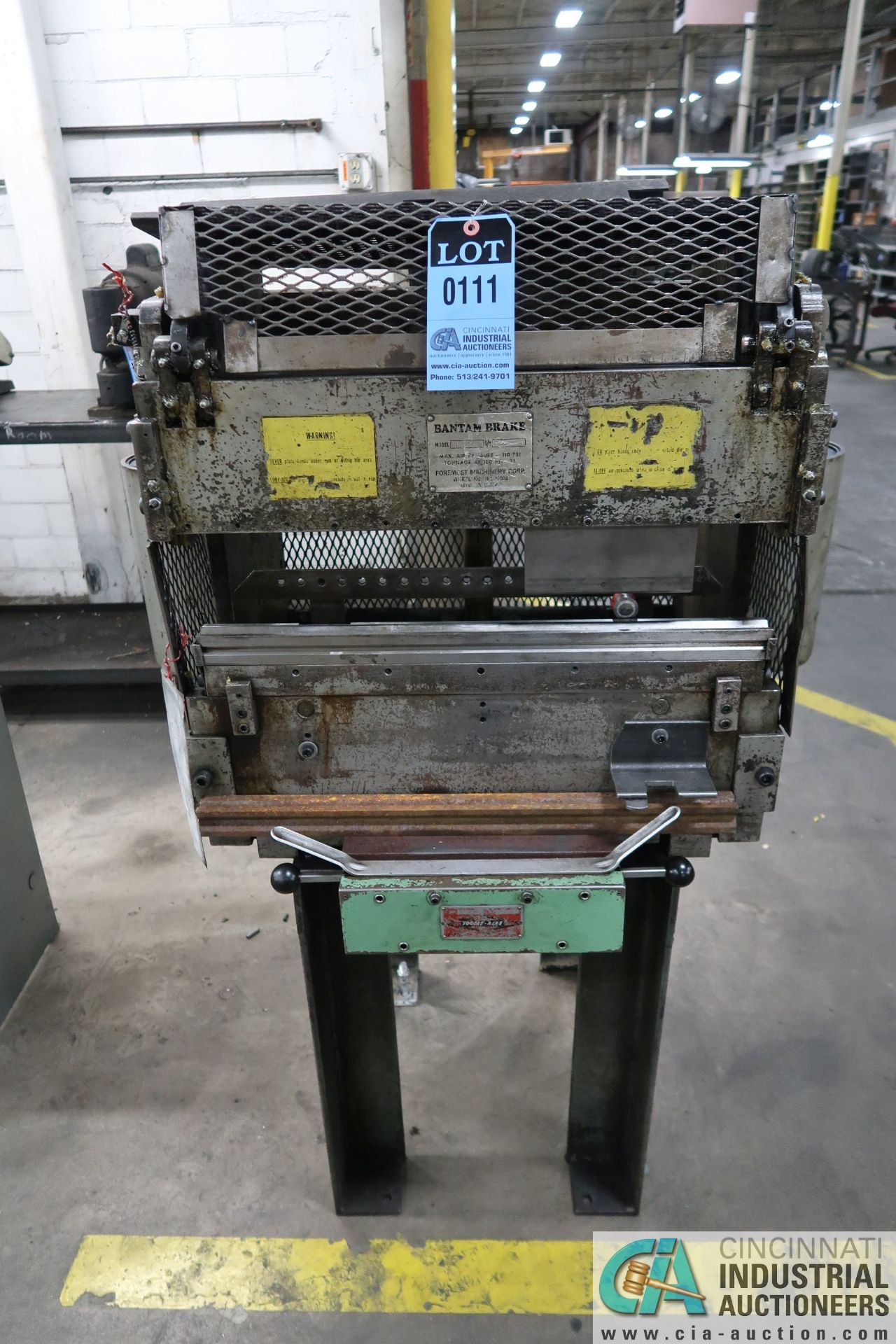 12 TON X 24" BANTAM MODEL B-212 STAND MOUNTED PRESS BRAKE; S/N N/A, (2) 4-WAY DIES - Image 9 of 10