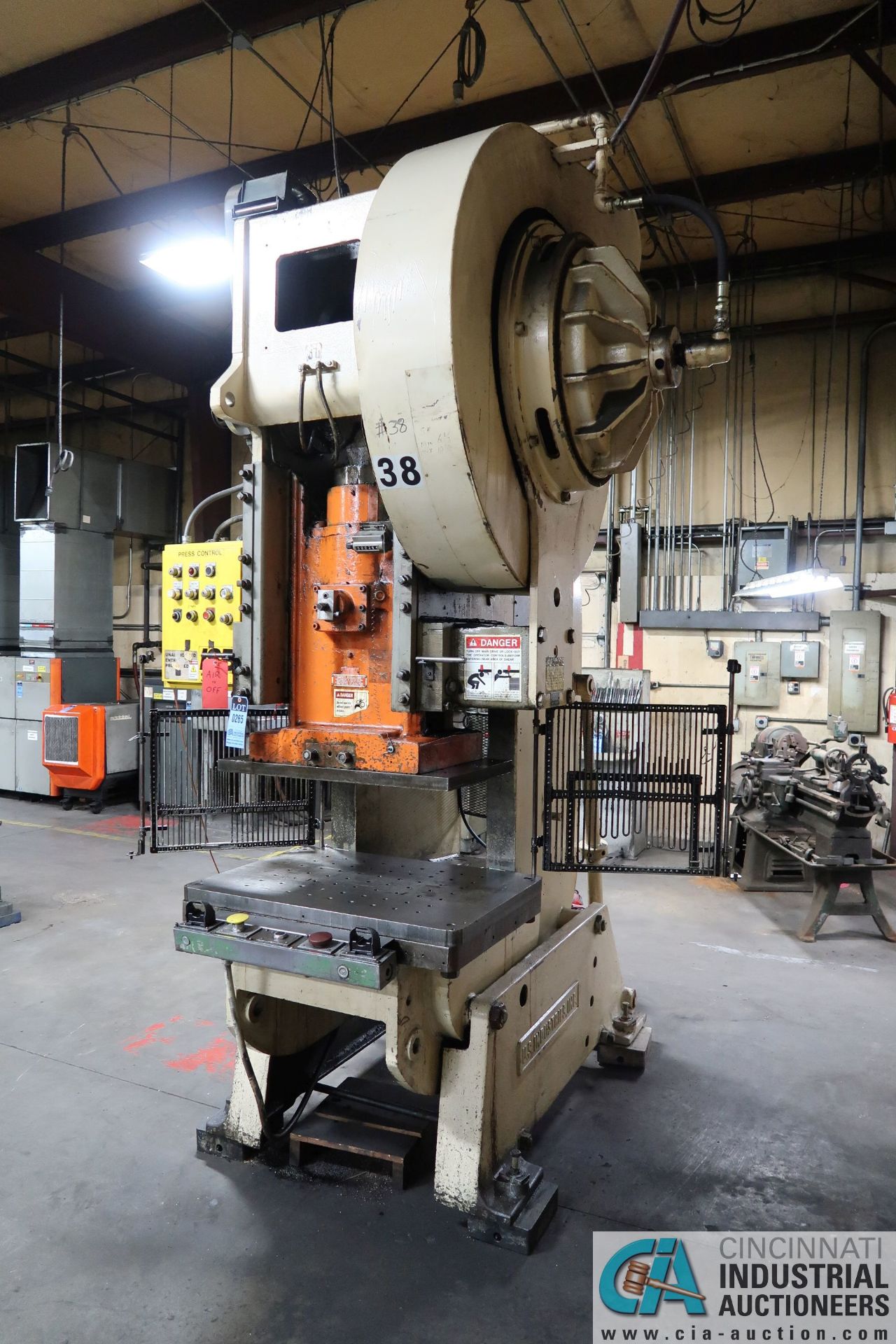 90 TON CLEARING MODEL 90 OBI PRESS; S/N 54-9049, 6" STROKE, 13-3/4" SHUT HEIGHT, 4" SLIDE