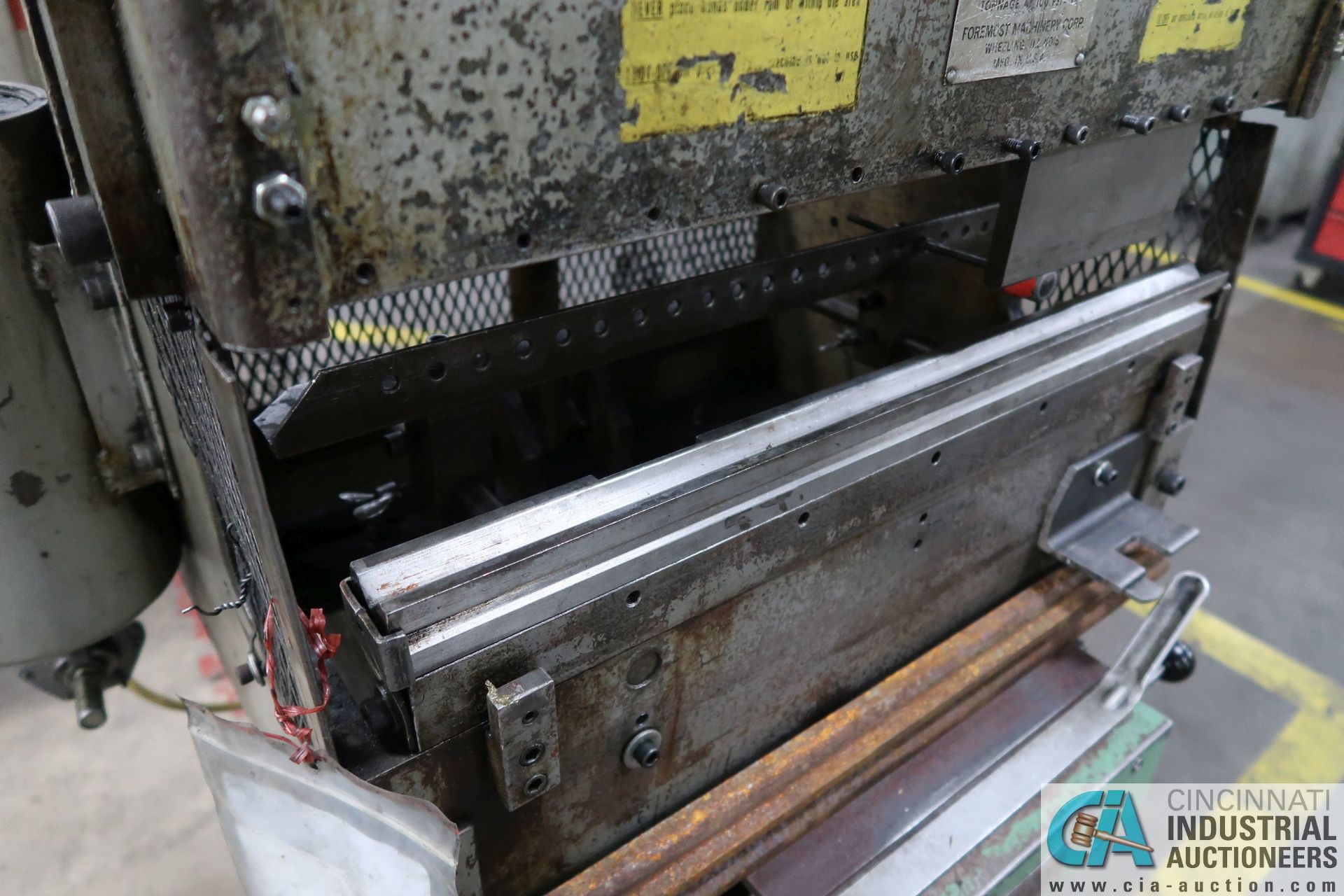 12 TON X 24" BANTAM MODEL B-212 STAND MOUNTED PRESS BRAKE; S/N N/A, (2) 4-WAY DIES - Image 5 of 10