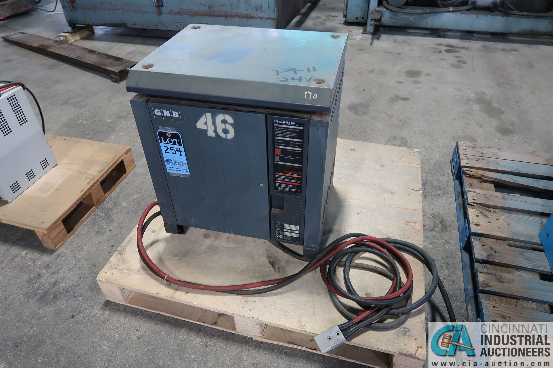 24-VOLTS GNB MODEL FER100-12-600TI FORKLIFT BATTERY CHARGER; S/N 97H0384F, 208/240/480 VOLTS, 3-