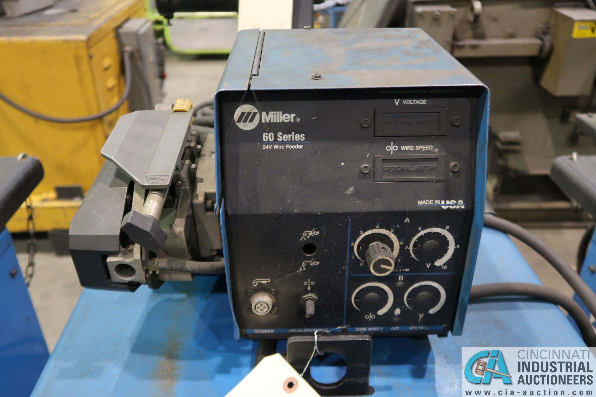 300 AMP MILLER CP-302 WELDER; S/N LE233511, WITH MILLER 60 SERIES 24 VOLT WIRE FEEDER **LOCATED AT - Image 5 of 5