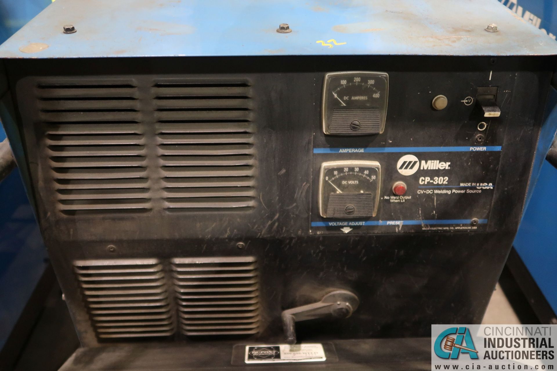 300 AMP MILLER CP-302 WELDER; S/N LB273301, WITH MILLER 22A 24 VOLT WIRE FEEDER **LOCATED AT 4119 - Image 4 of 6