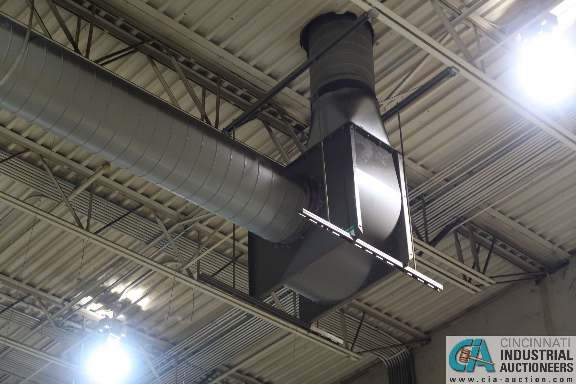10 HP AMERICAN FAN CO. FUME EXHAUST BLOWER WITH (2) ARMS **LOCATED AT 4119 BINION WAY, LEBANON, OH - Image 2 of 6