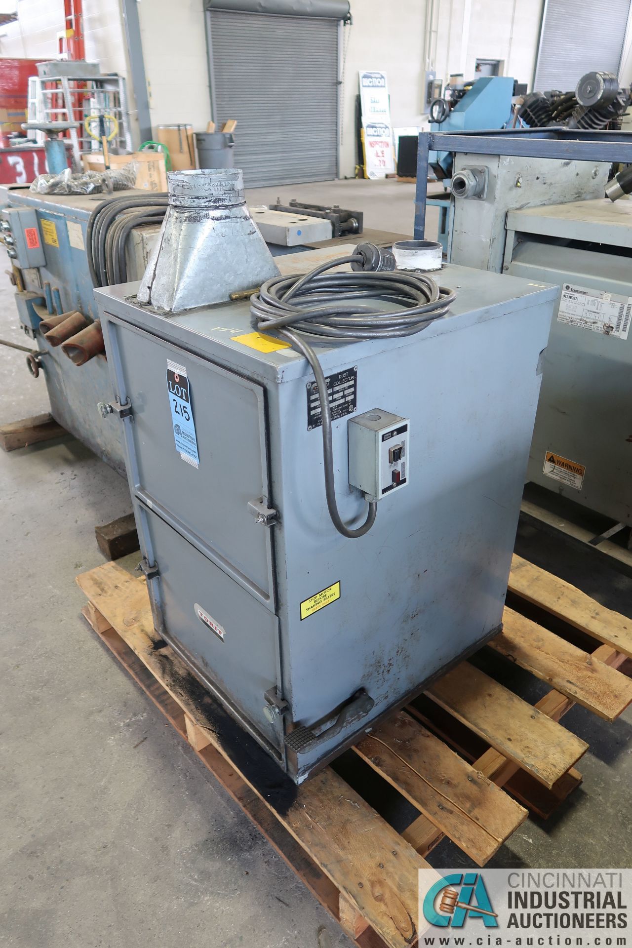TORIT MODEL 64 COMPACT SELF-CONTAINED DUST COLLECTOR; S/N G-5920, 230-VOLTS, 3-PHASE ***LOCATED AT - Image 2 of 3
