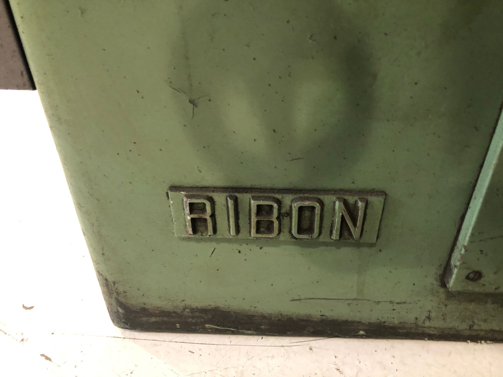RIBON CYLINDRICAL GRINDER MOD.: RUA800, 10 X 24, S/N: 2677 - Image 5 of 9