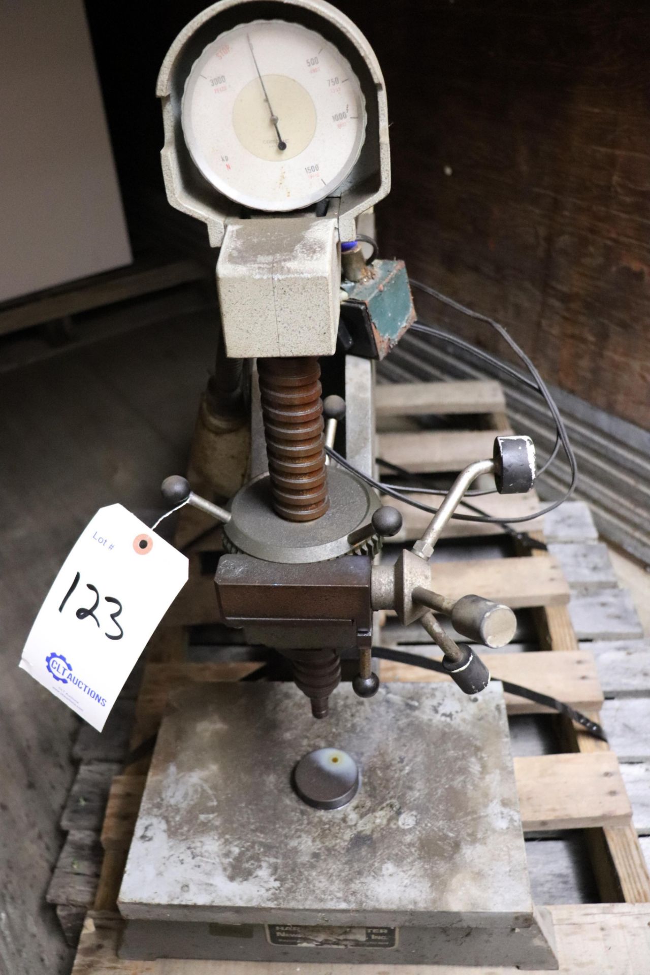 Dyna Brinell hardness tester - Image 2 of 3