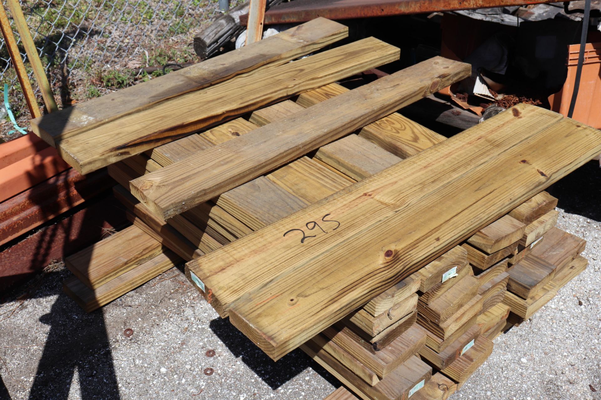 Pallet rack section w/ 2" x 6" decking - Image 3 of 4