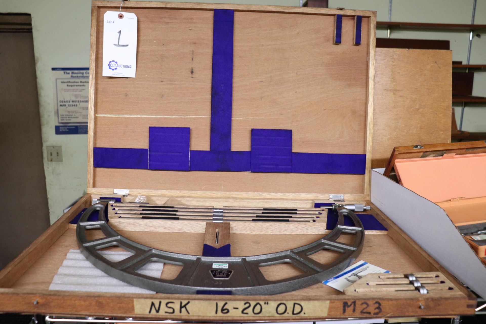 NSK 16" - 20" Micrometer