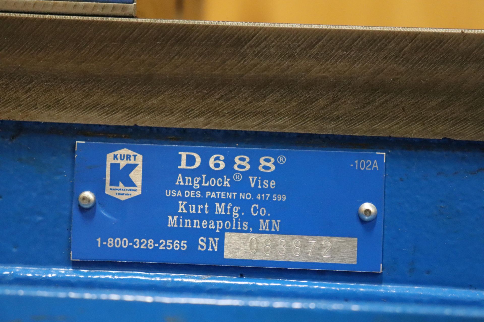 Kurt D-688 6" milling vise - Image 4 of 4