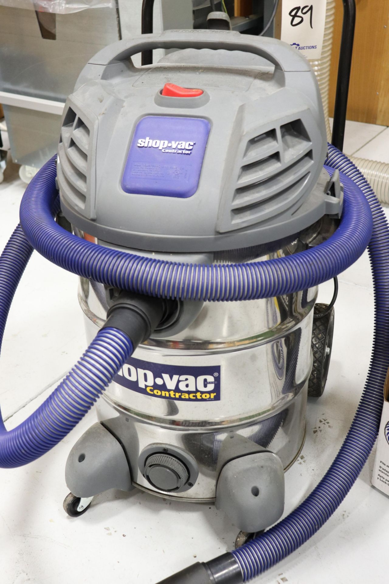 Contractor shop vac - Image 3 of 4