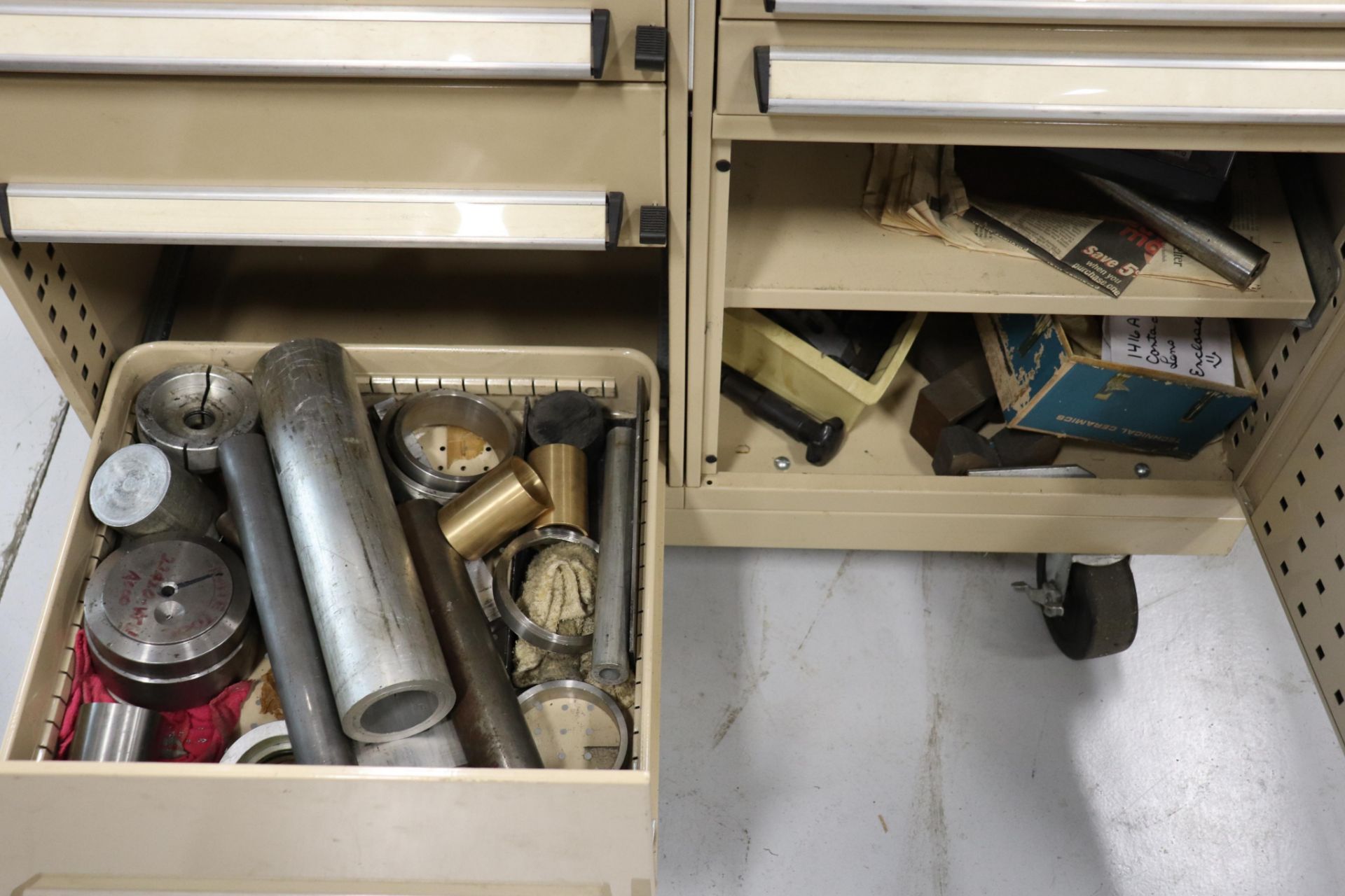 Bott/Kennedy Tool cart w/ butcher block top - Image 2 of 3