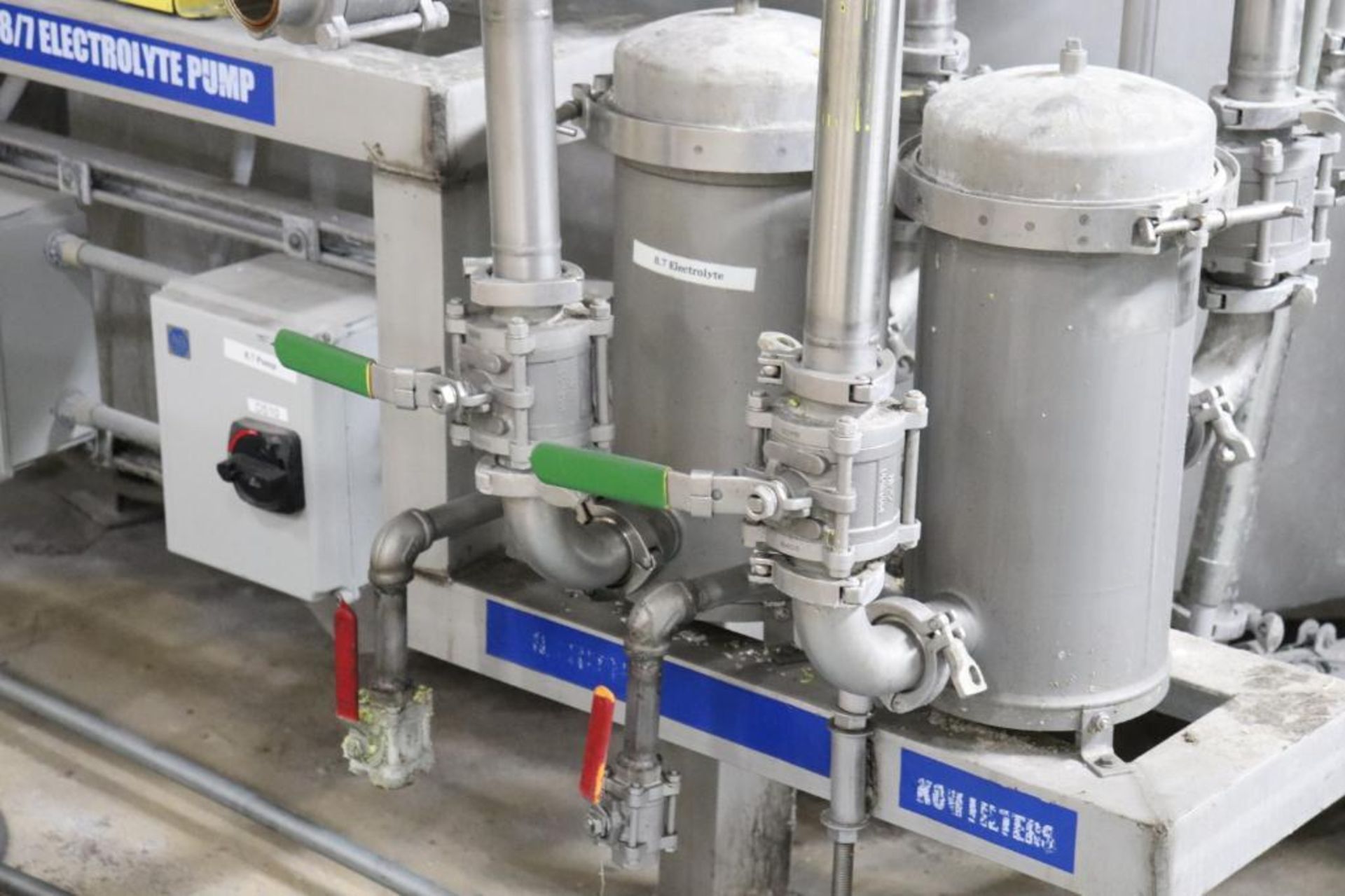 Gelled Electrolyte blending system - Image 33 of 71