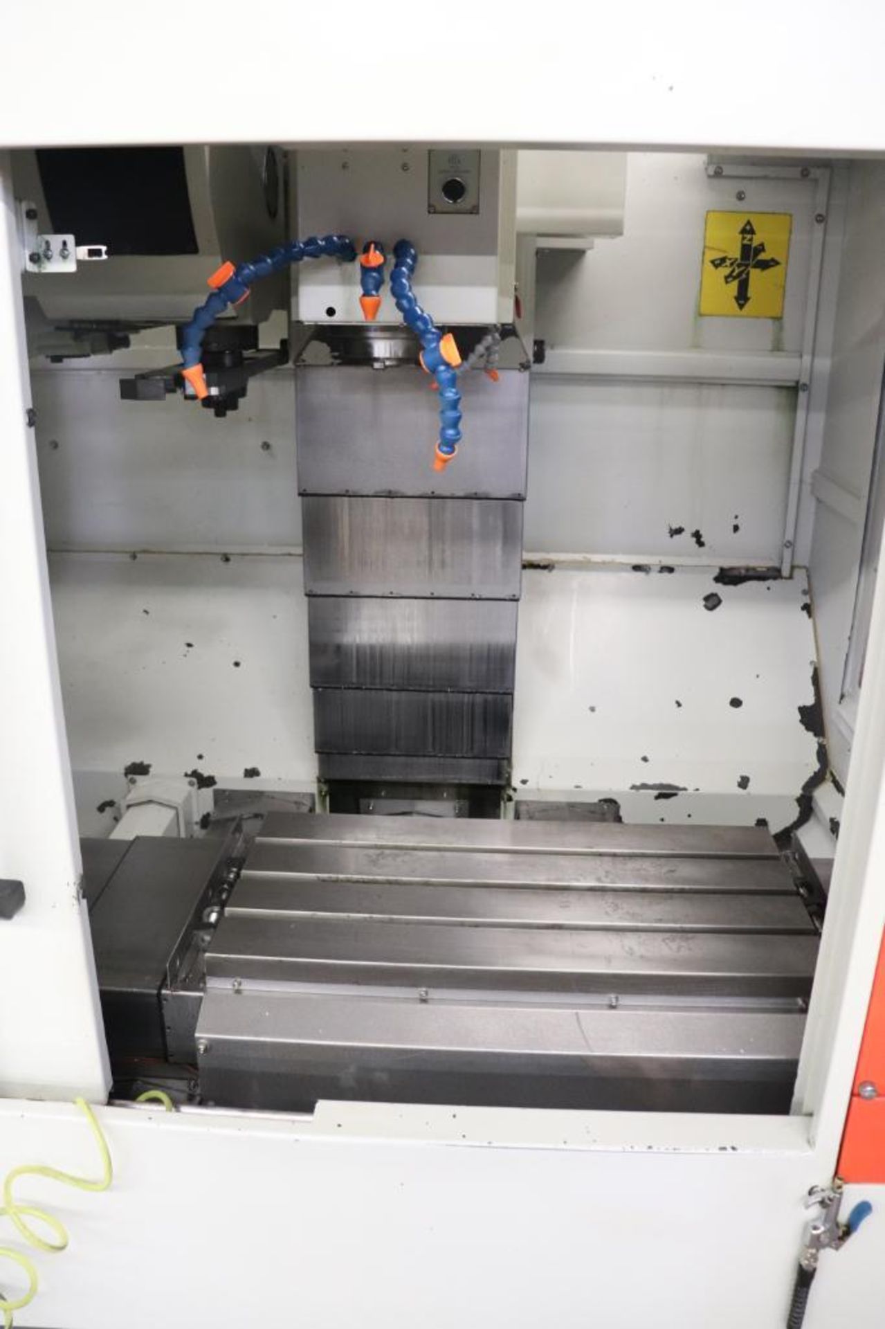 First model V700 vertical machining center 2012 - Image 4 of 13