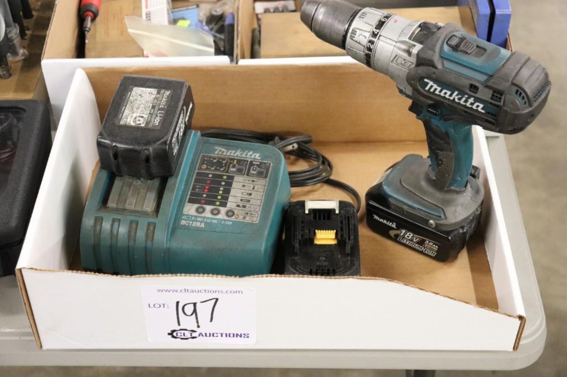 Makita 18v cordless drill