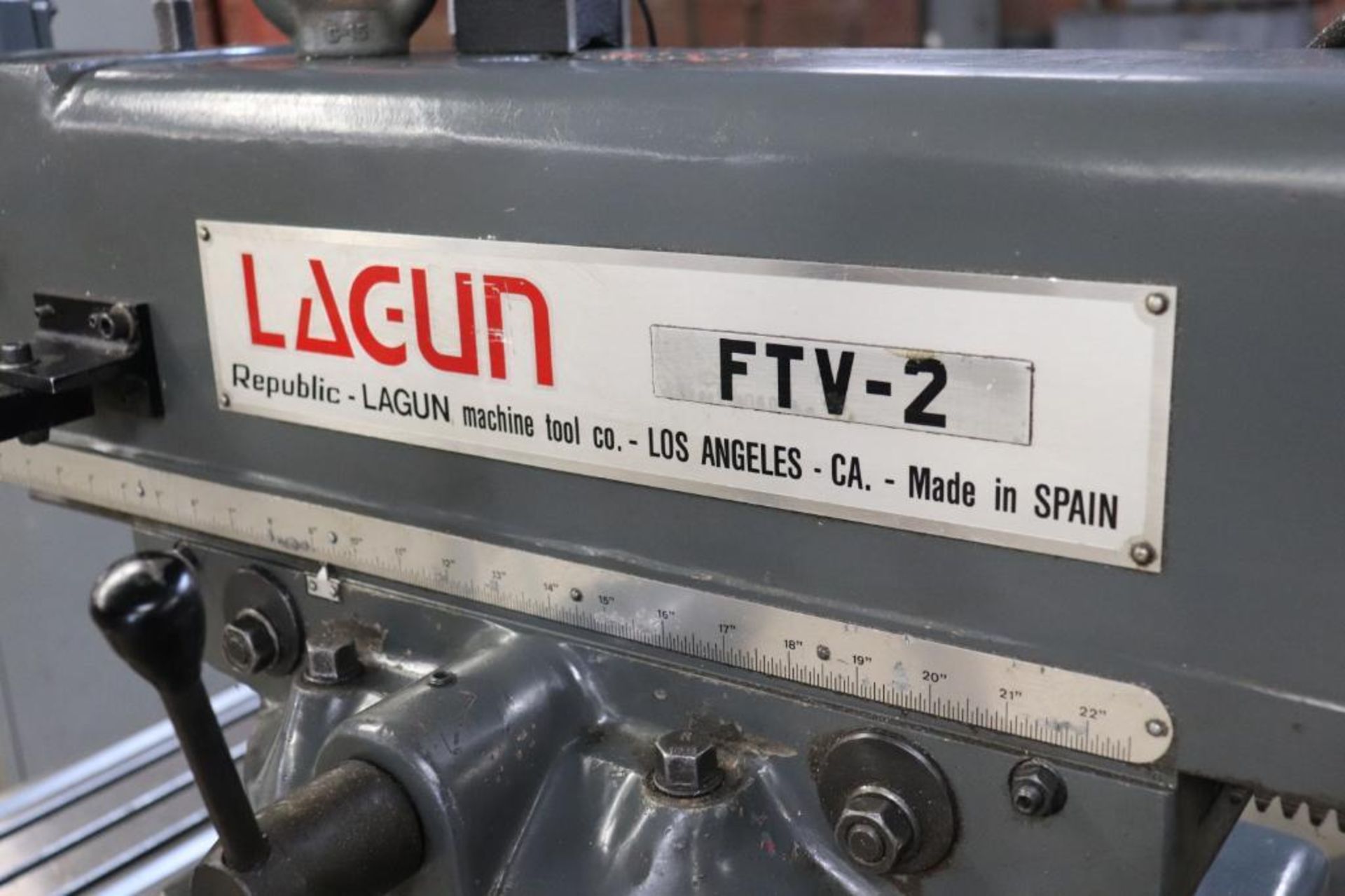 Lagun FTV-2 Vertical milling machine w/ DRO - Image 10 of 11