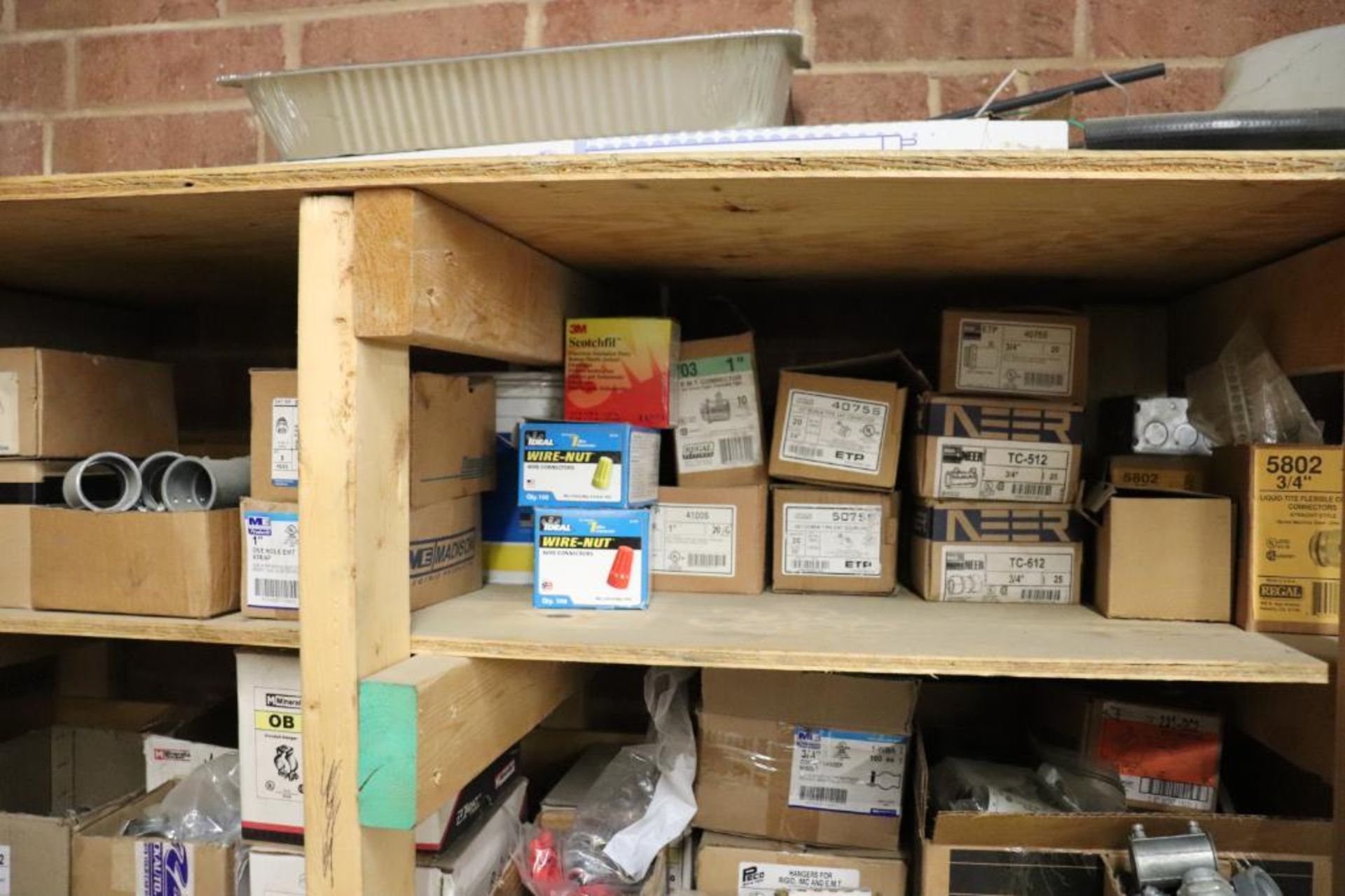 Electrical components & shelving - Image 6 of 7