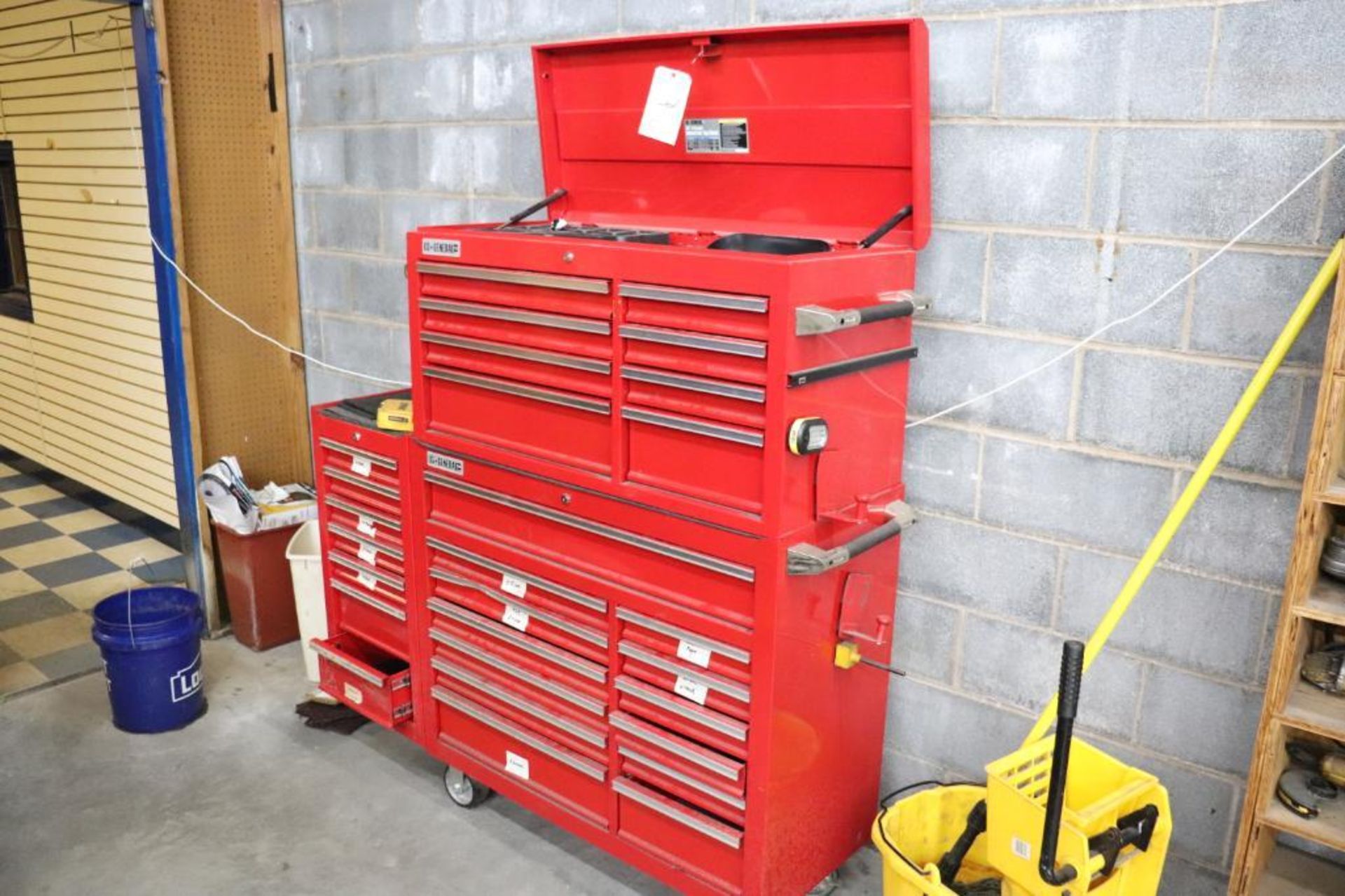 US General tool box w/ contents