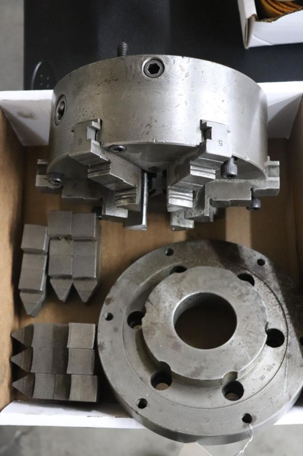 8" 6 jaw chuck - Image 2 of 4