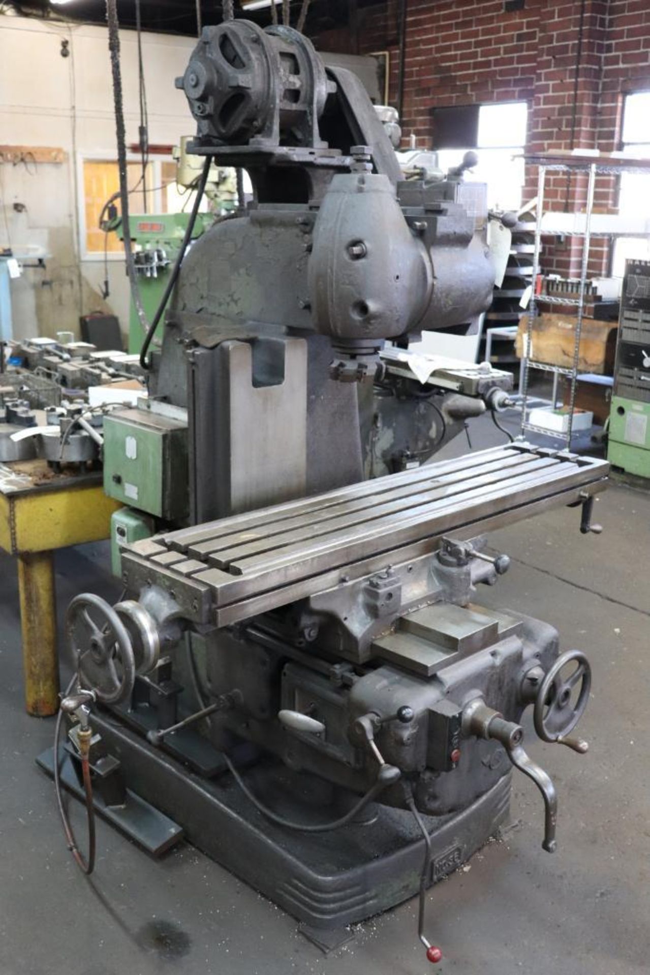 Van Norman Model 36 universal milling machine - Image 2 of 12