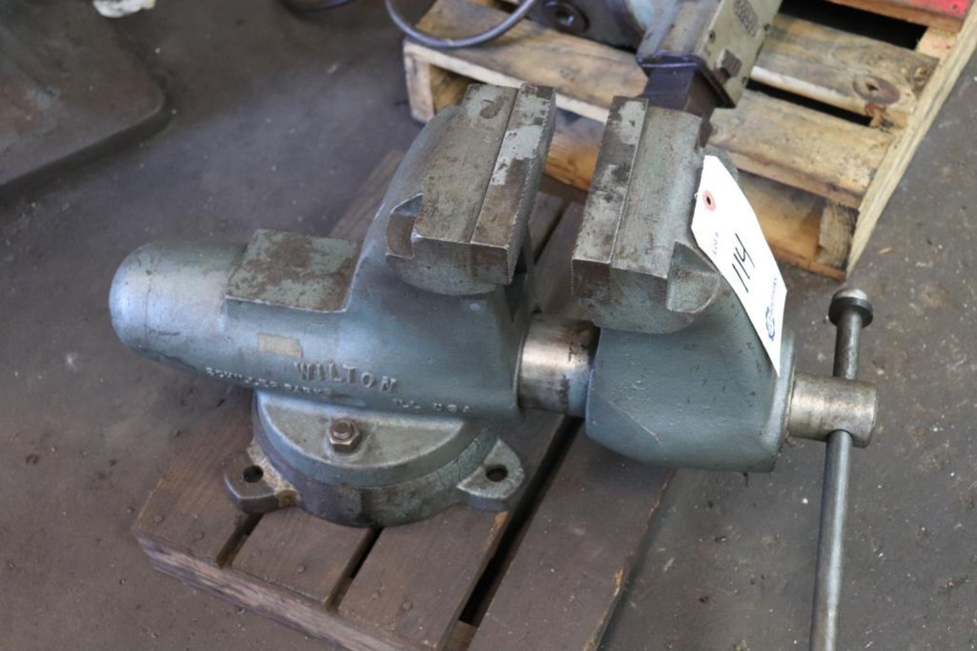 Large Wilton vise