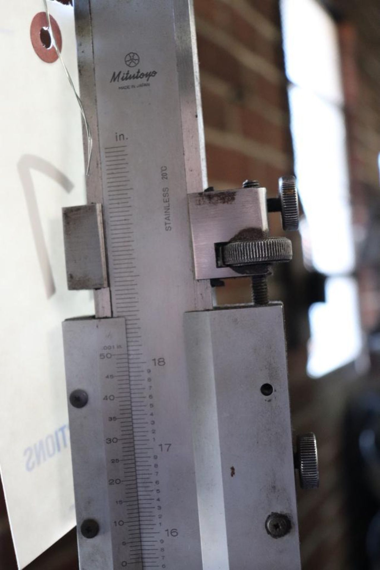 Mitutoyo 18" vernier height gage - Image 4 of 4