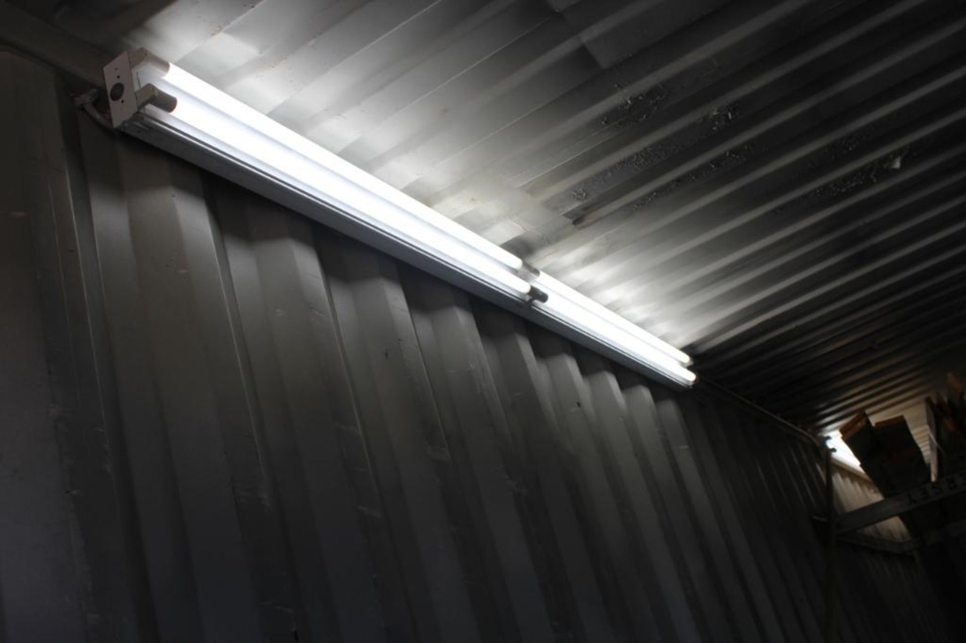 Connex container 40'L x 9'-6"H x 8'W w/ LED lights - Image 8 of 9