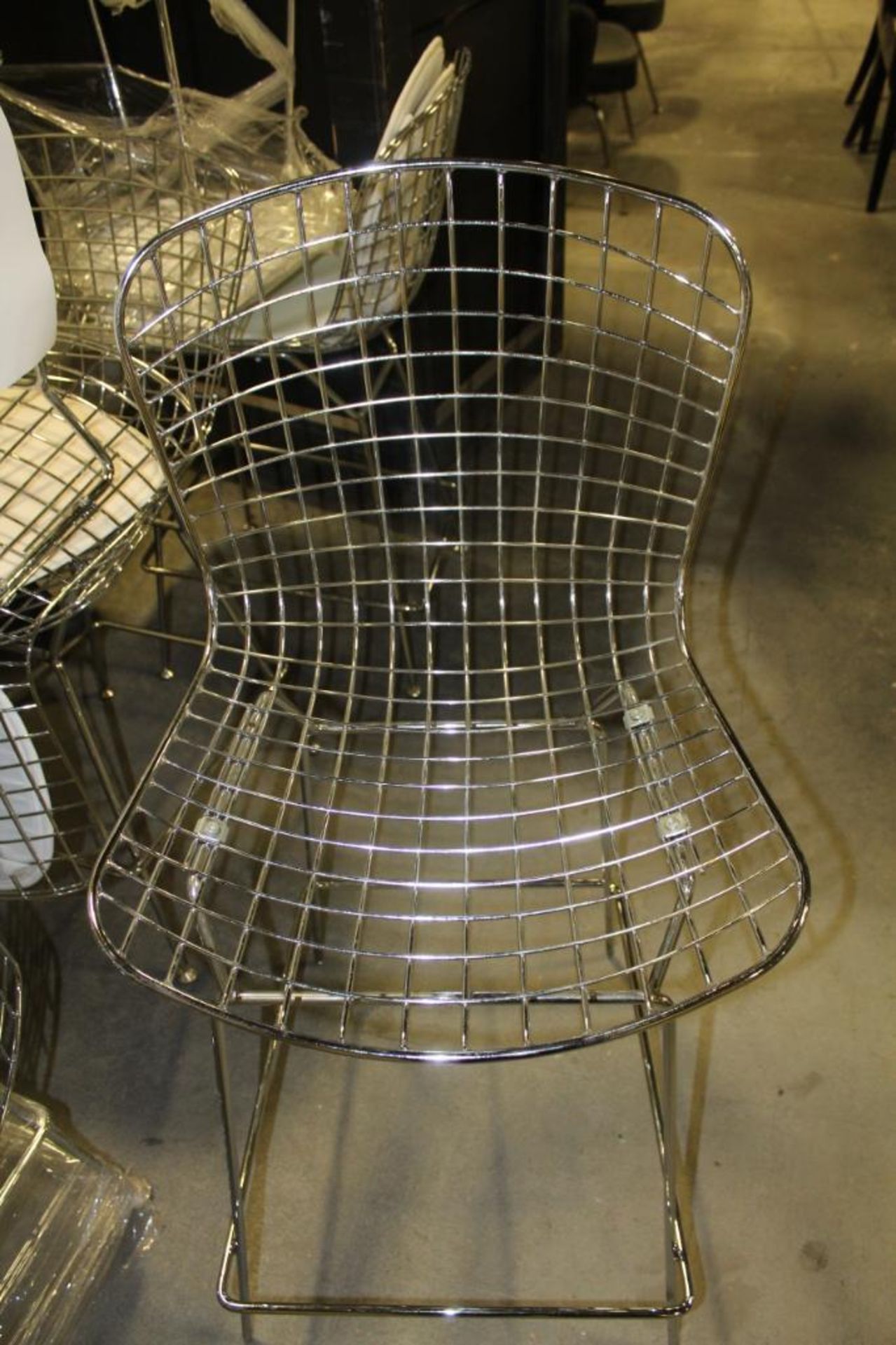 13 Chrome wire stools - Image 2 of 3