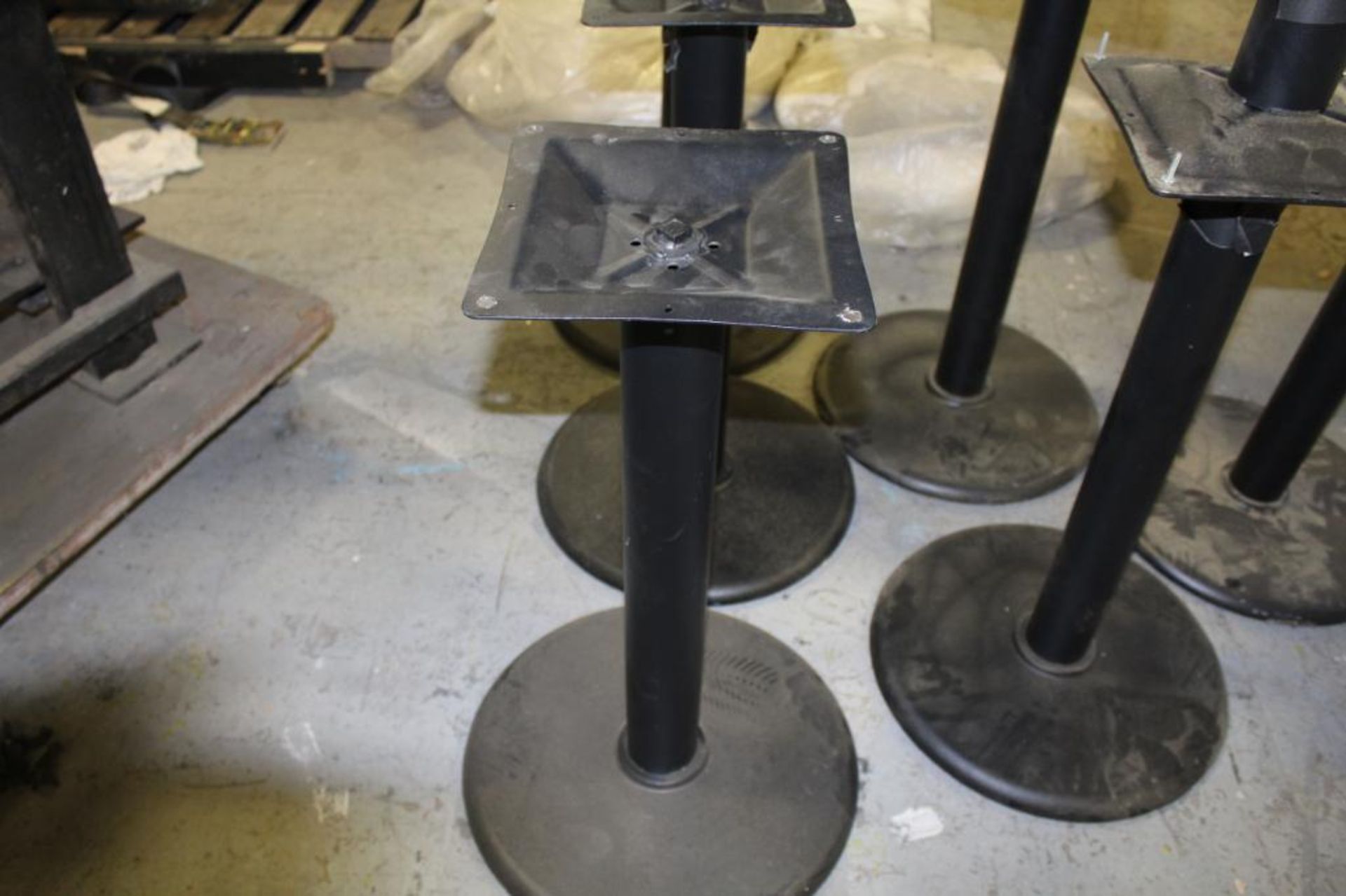 8 Black metal pedestal table bases - Image 2 of 2