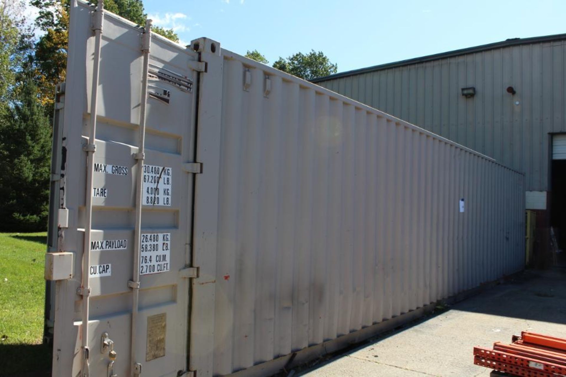 Connex container 40'L x 9'-6"H x 8'W w/ LED lights - Image 2 of 9