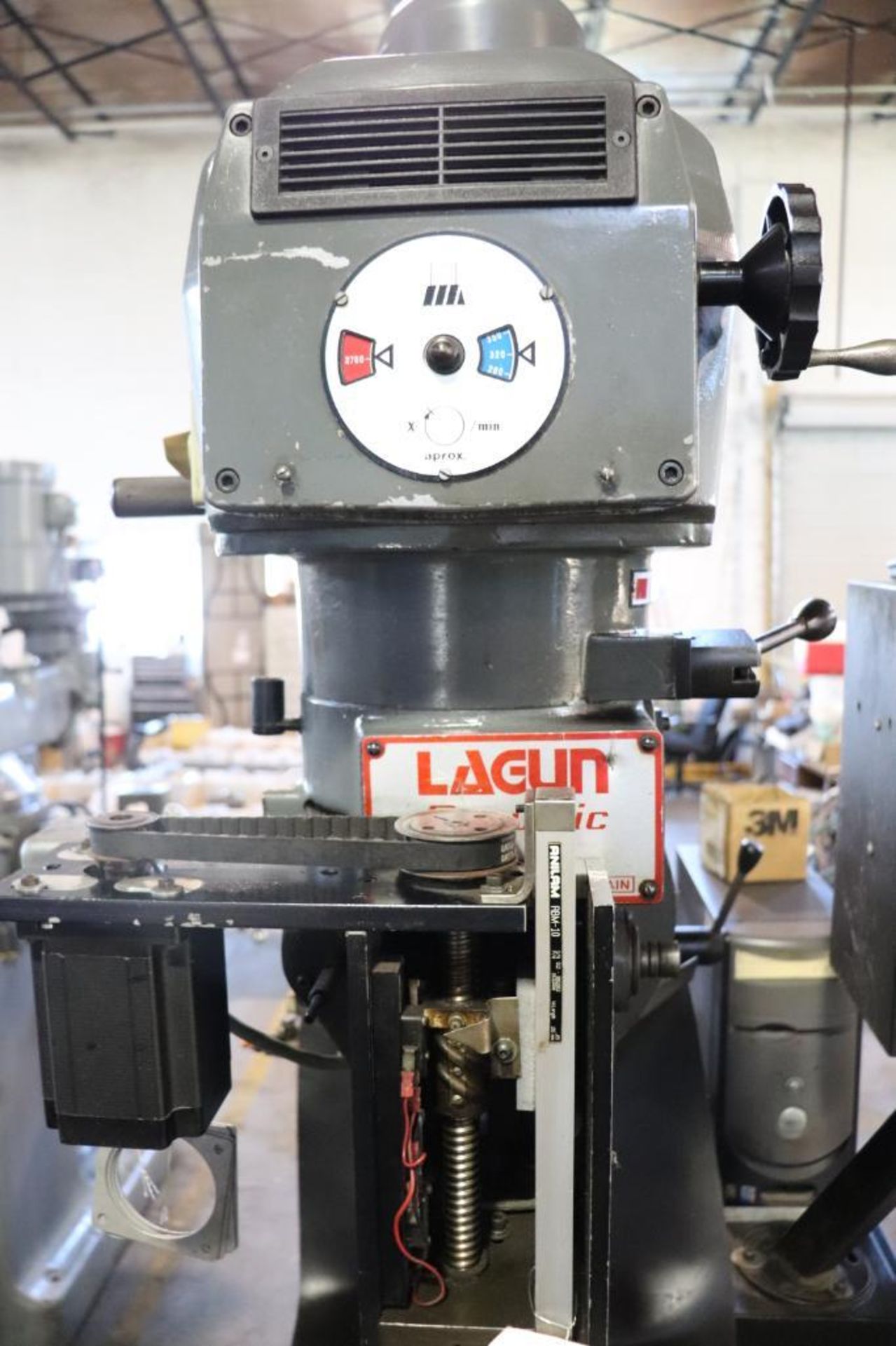 Lagun FTV-2S Vertical milling machine (CNC not operational) - Image 8 of 14