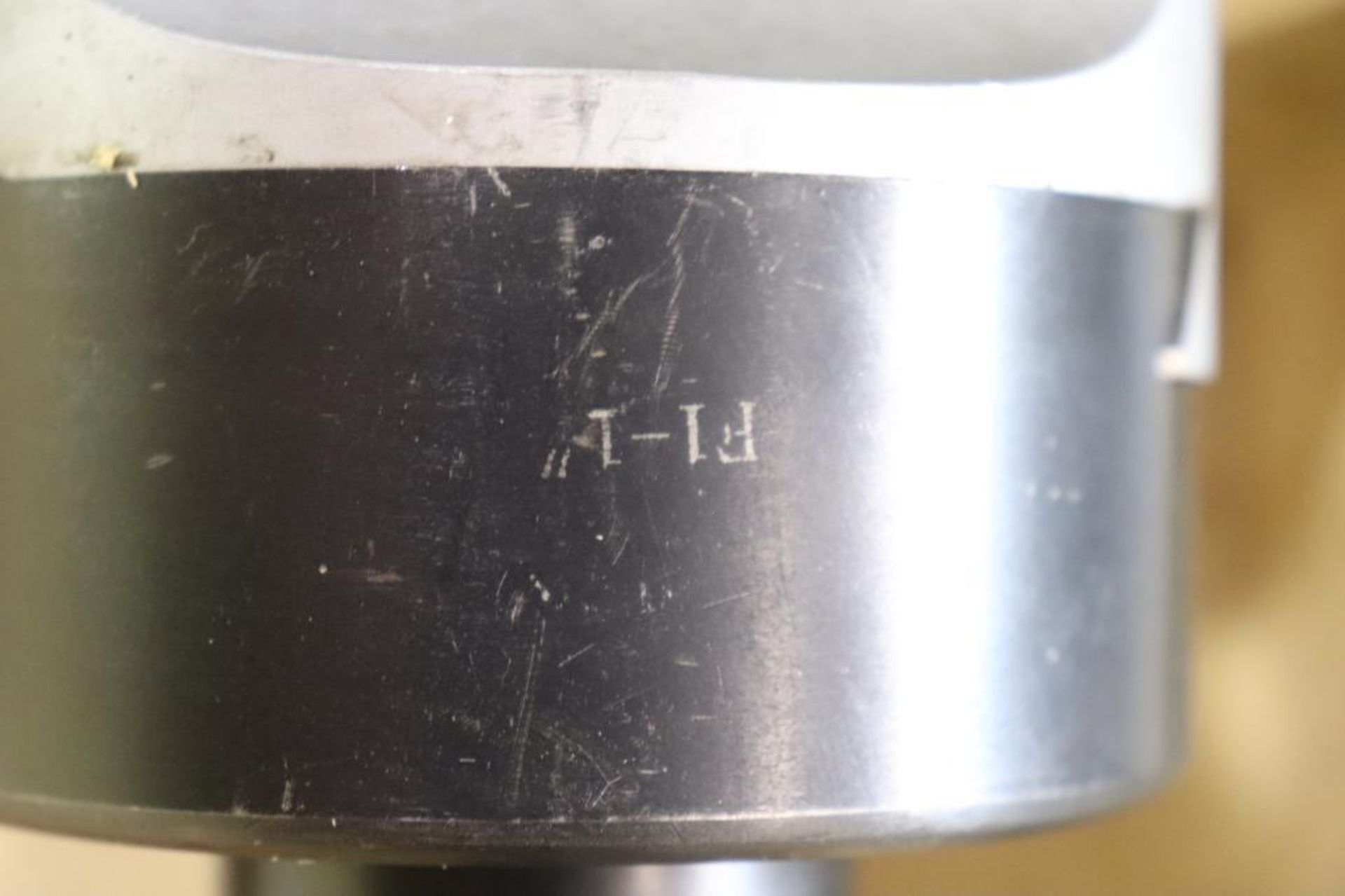 Offset boring head R-8 shank - Image 4 of 5