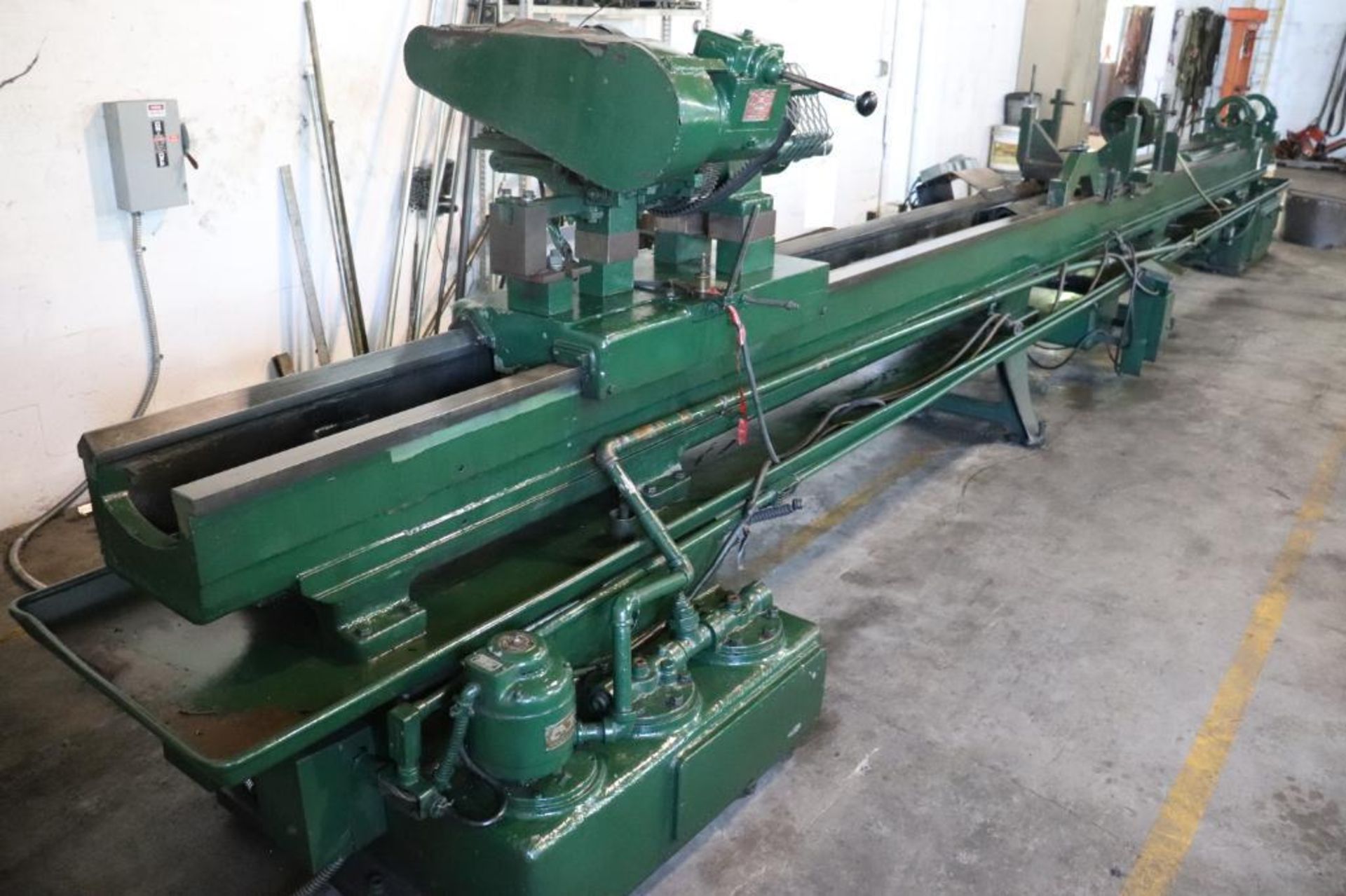 LeBlond horizontal hydraulic honing machine - Image 10 of 34