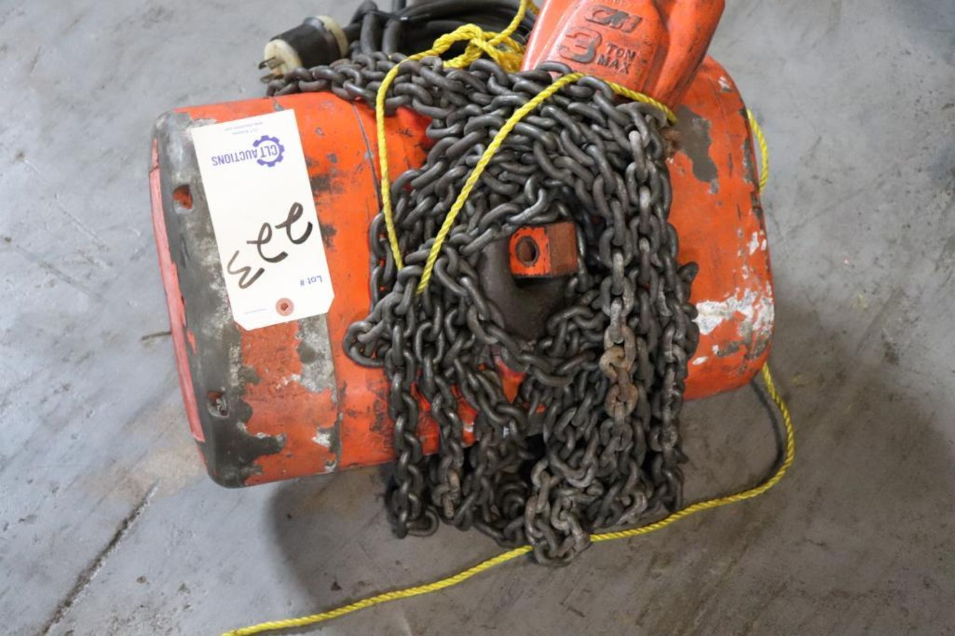 3 Ton chain hoist - Image 3 of 5