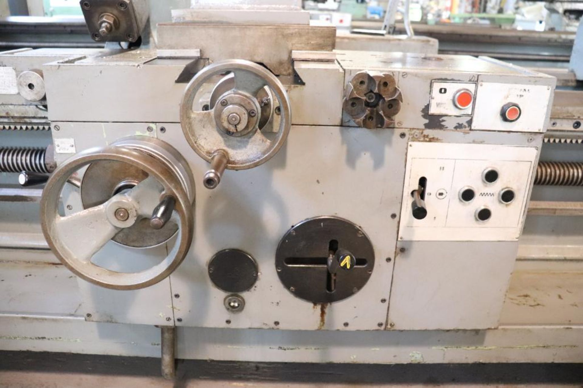 Tos SUS 80 33" x 140" Geared head lathe - Image 16 of 27