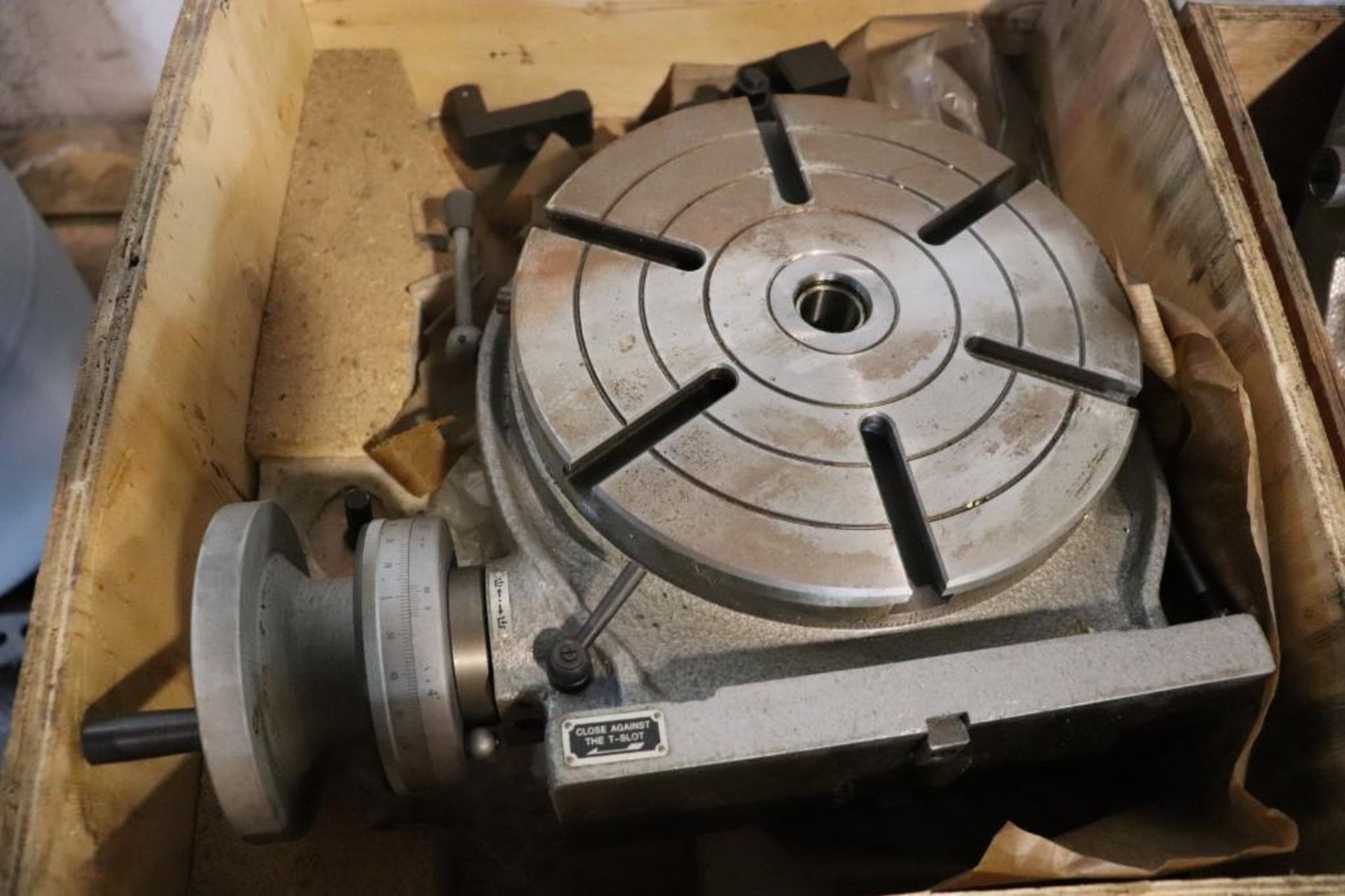 Rotary table w/ tailstock NOS - Image 6 of 17